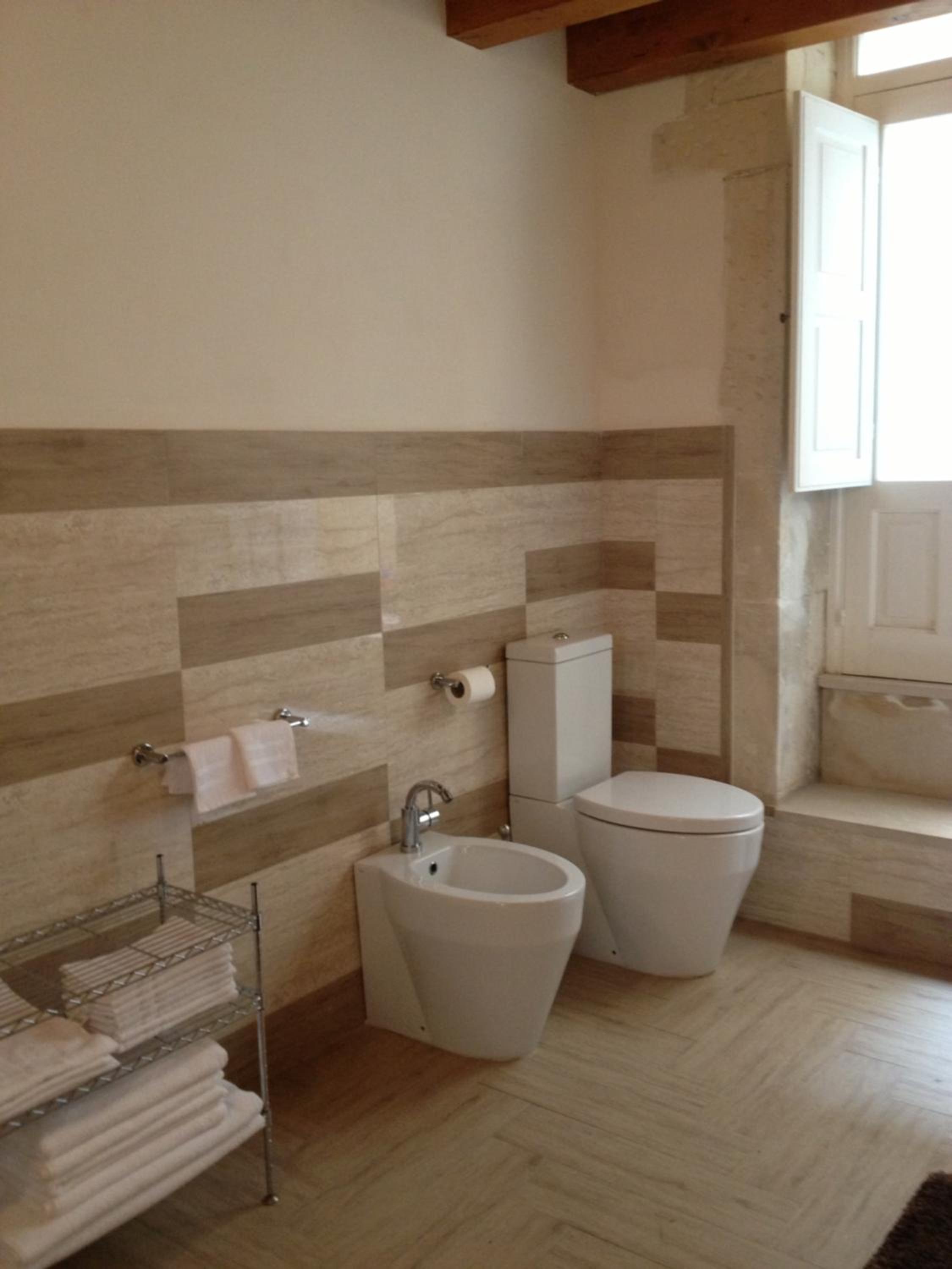 Ortigia Family House