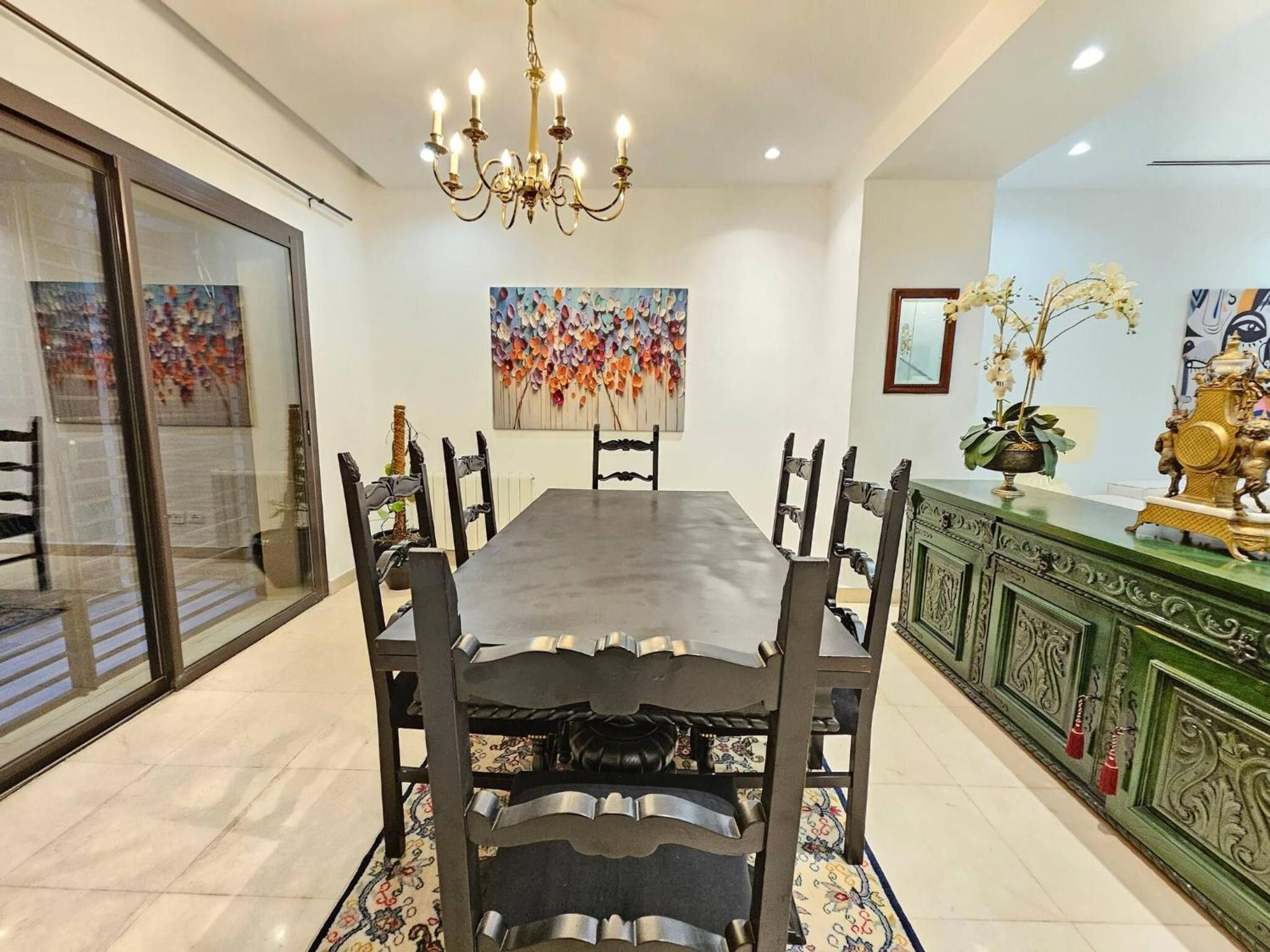 Refined villa in the heart of La Marsa with garden