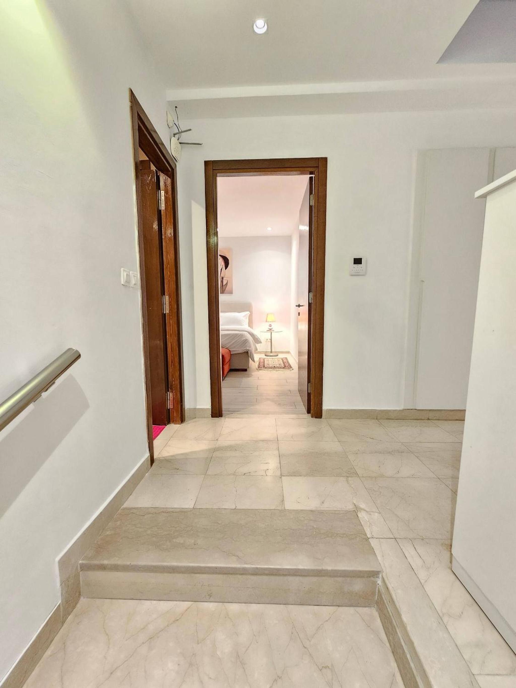 Refined villa in the heart of La Marsa with garden