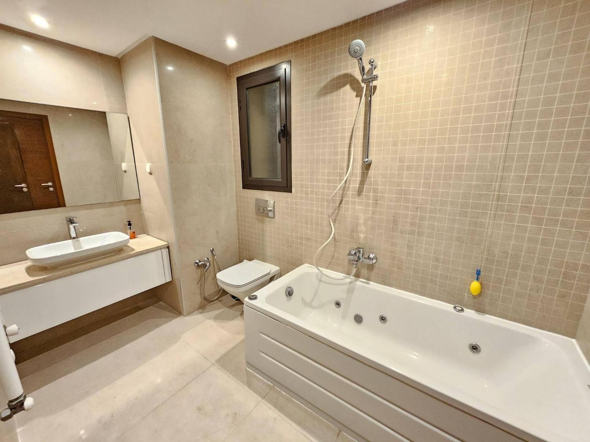 Refined villa in the heart of La Marsa with garden