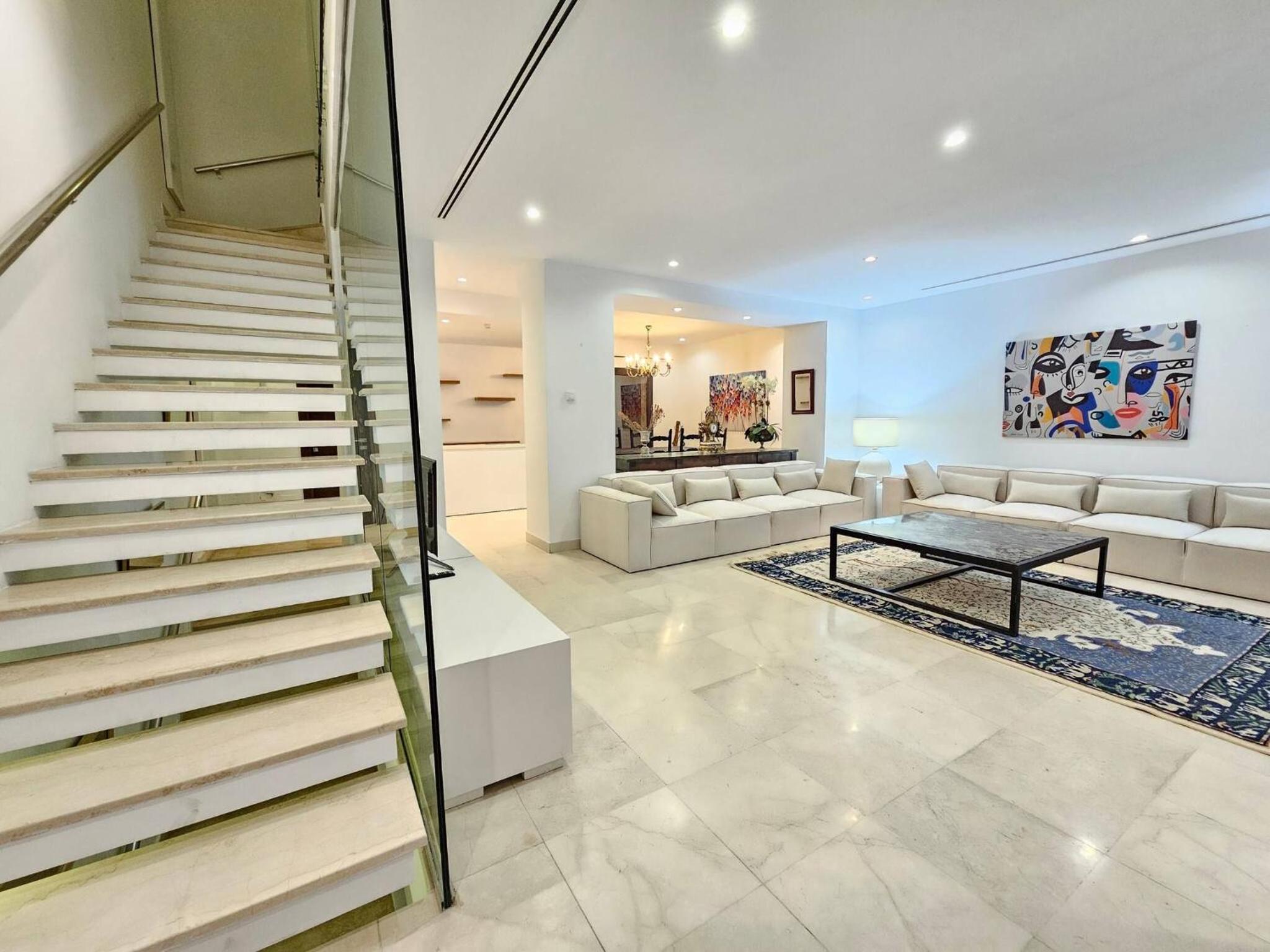Refined villa in the heart of La Marsa with garden