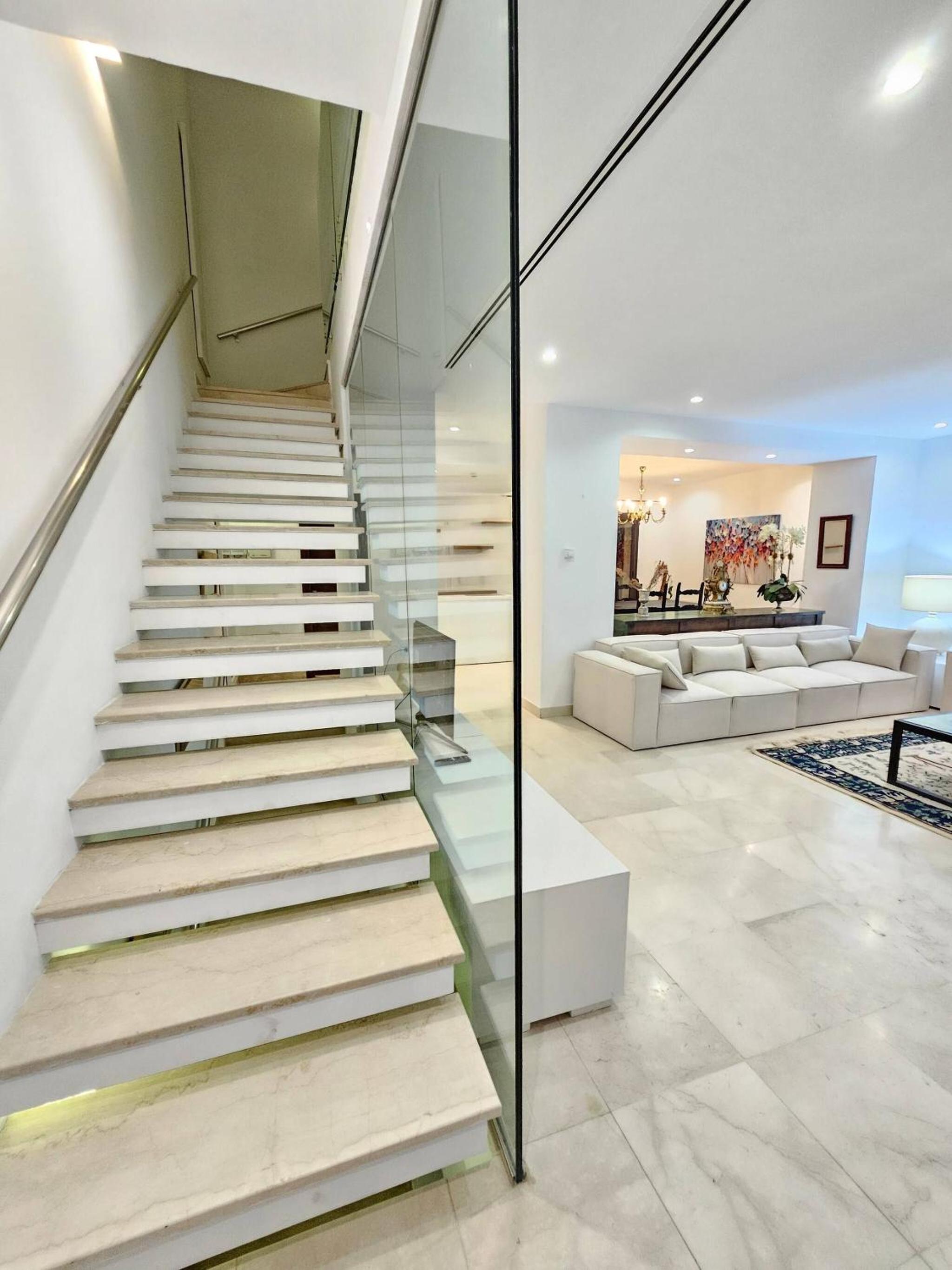 Refined villa in the heart of La Marsa with garden