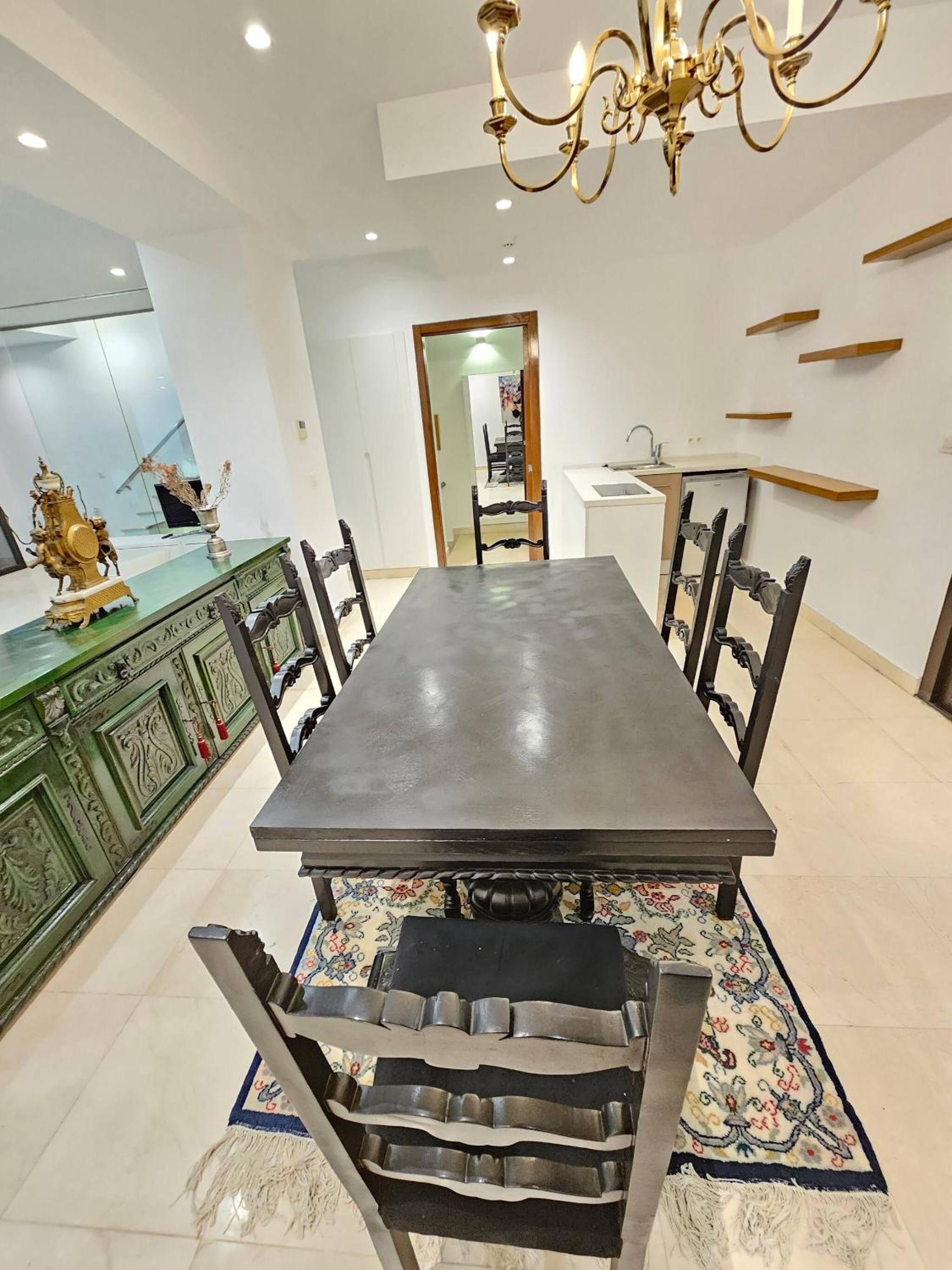 Refined villa in the heart of La Marsa with garden
