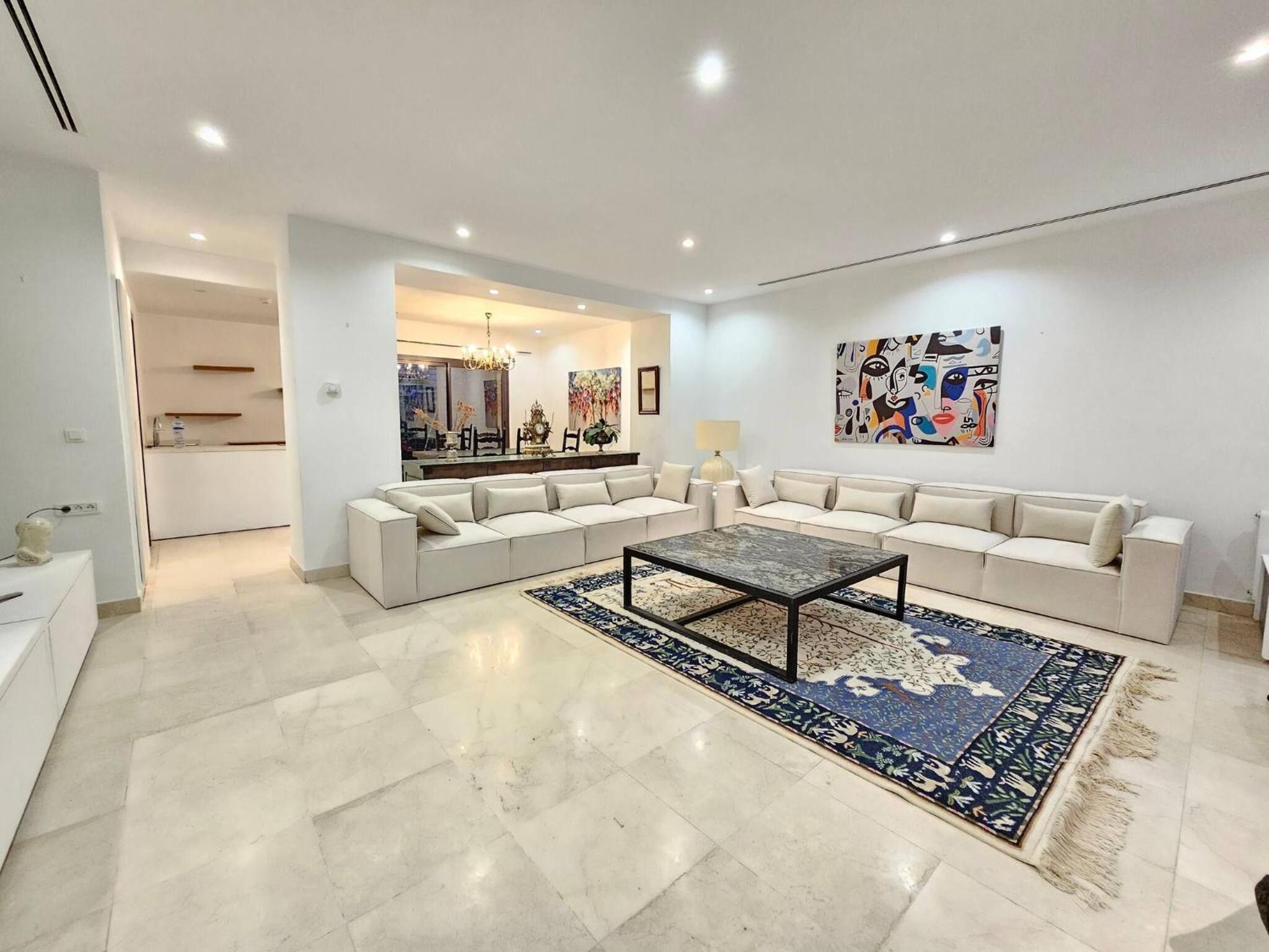 Refined villa in the heart of La Marsa with garden