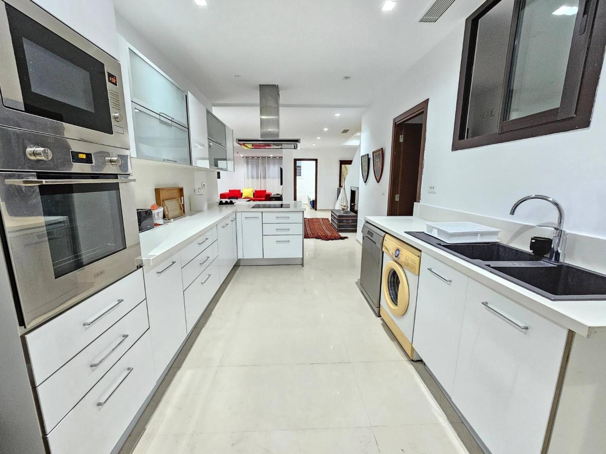 Refined villa in the heart of La Marsa with garden