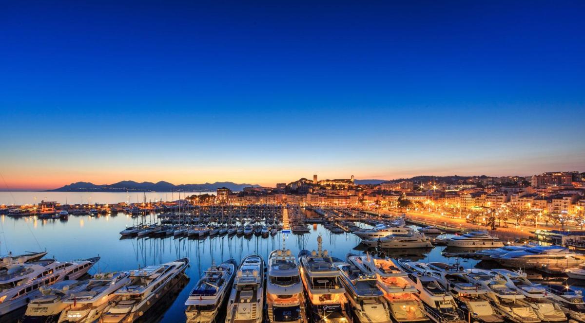 Elegant Apart in City Centre of Cannes photo 5
