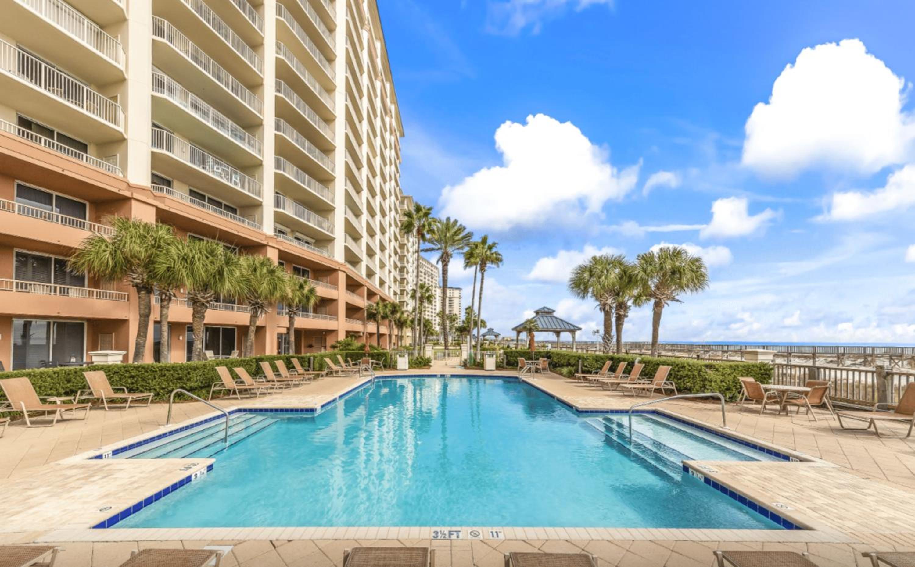 Beach Club 1109 D