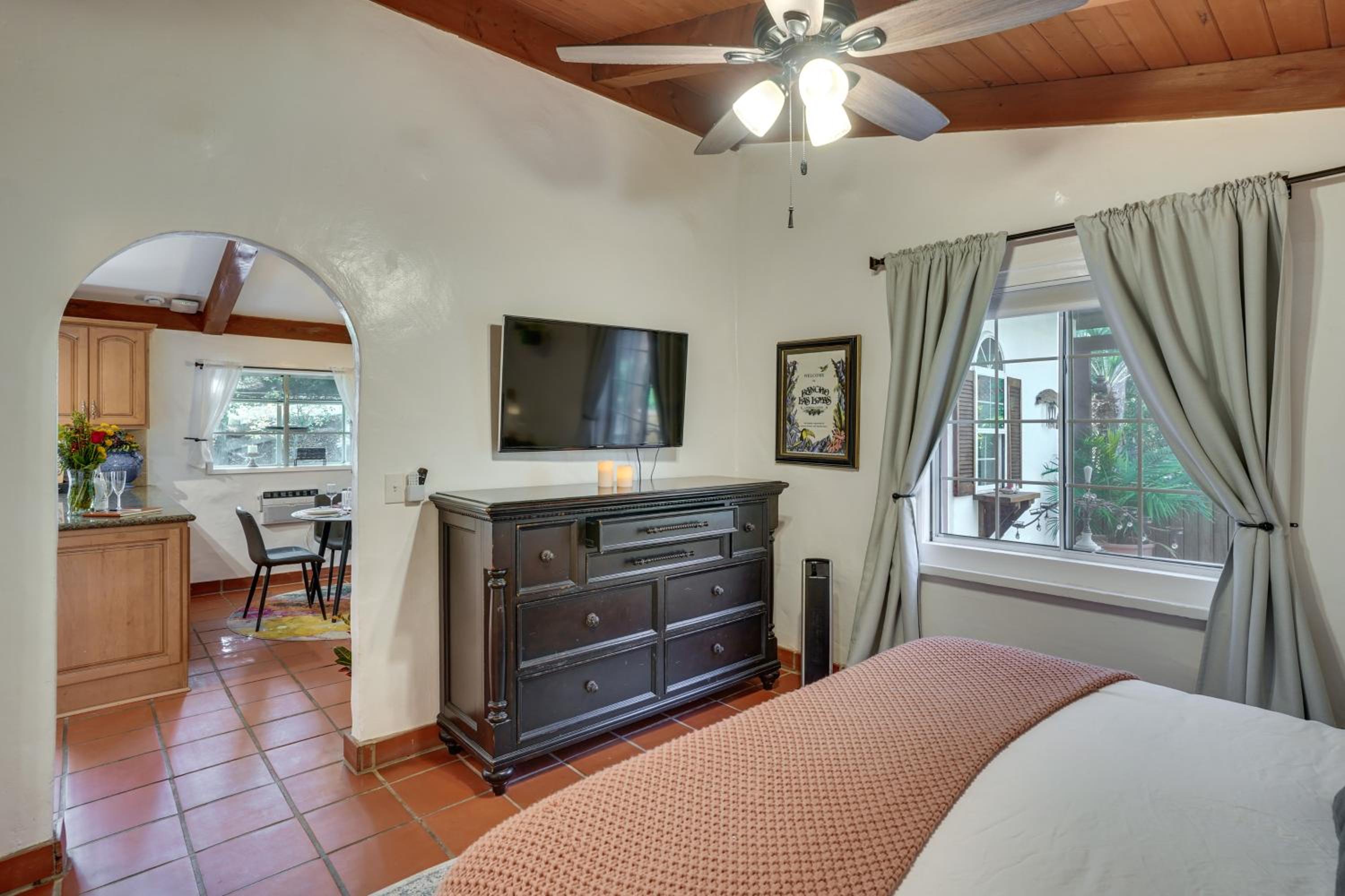 Creative SoCal Escape! Trabuco Canyon Casita