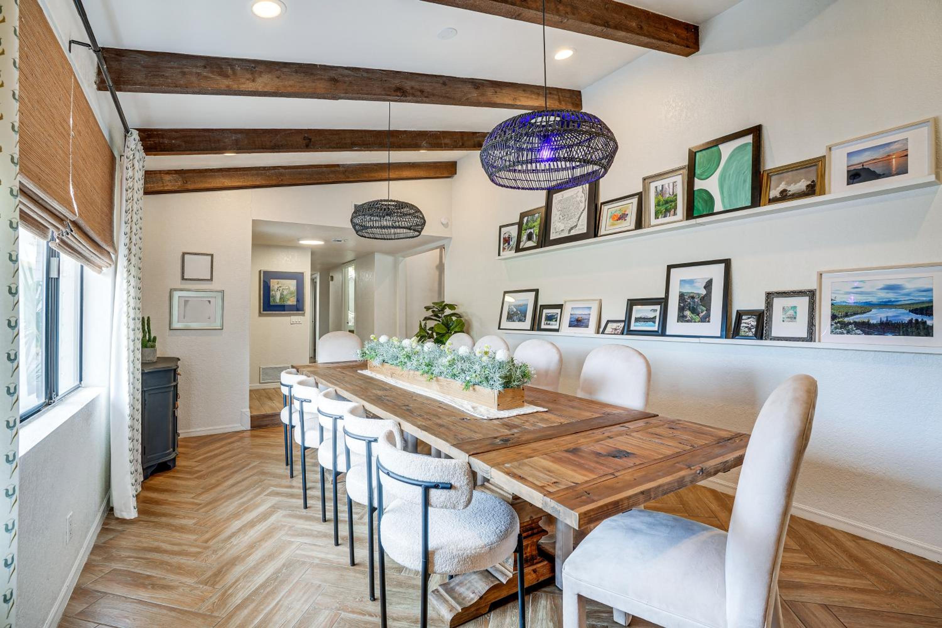 Luxurious Outdoor Oasis! Spacious Mesa Retreat