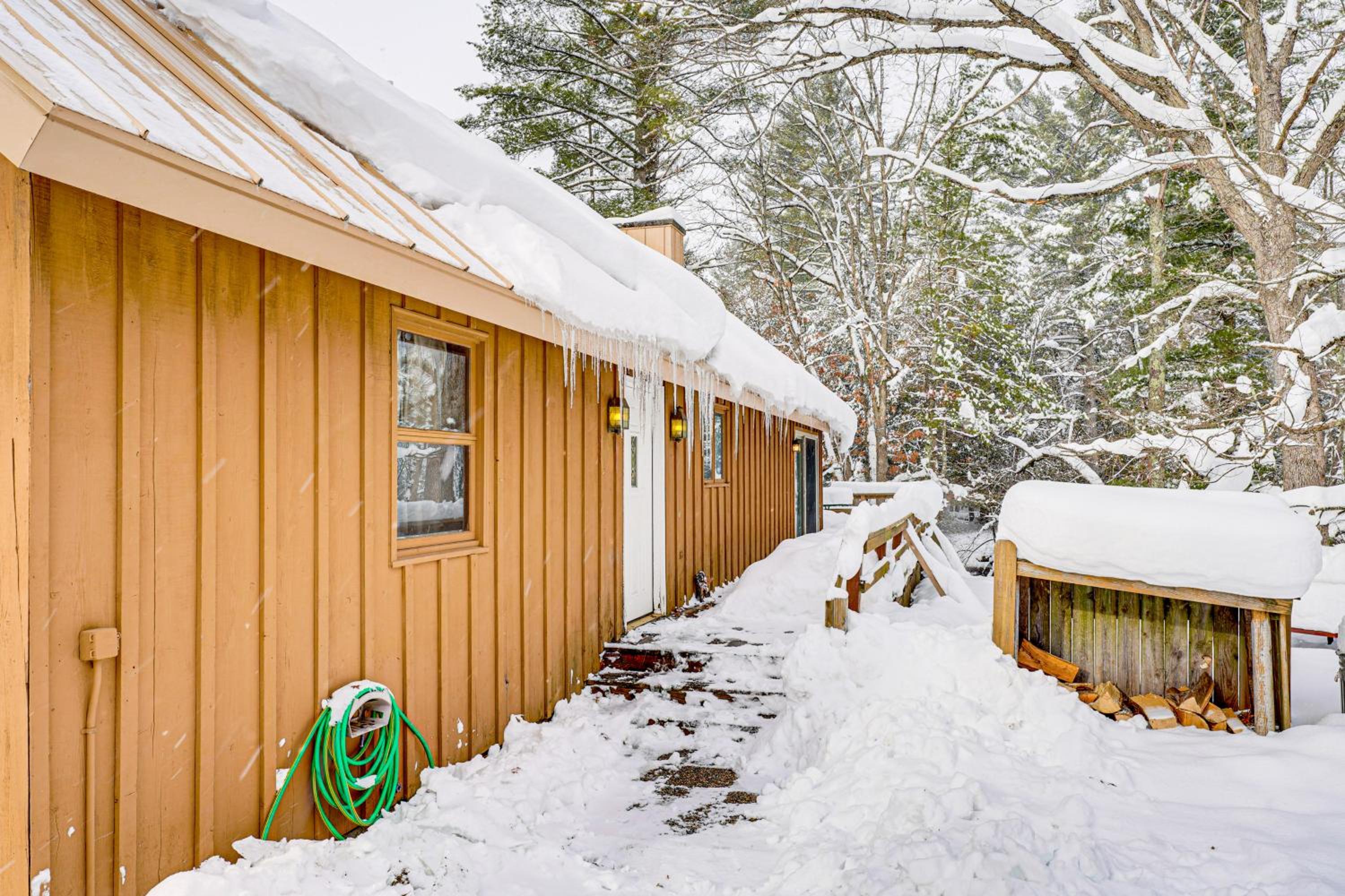 Pere Marquette Riverfront Cabin with Fishing Access