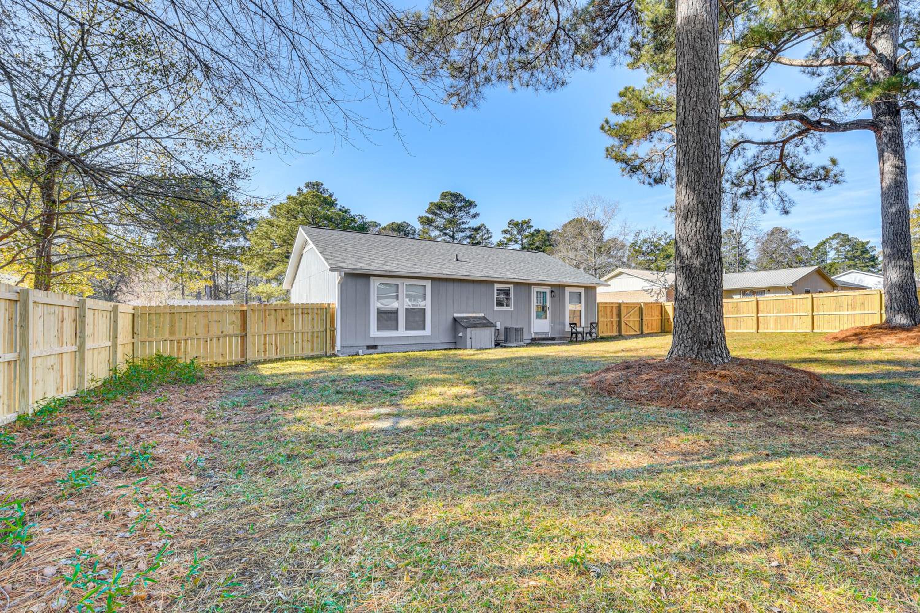 Quiet and Modern Family Home in Spring Lake