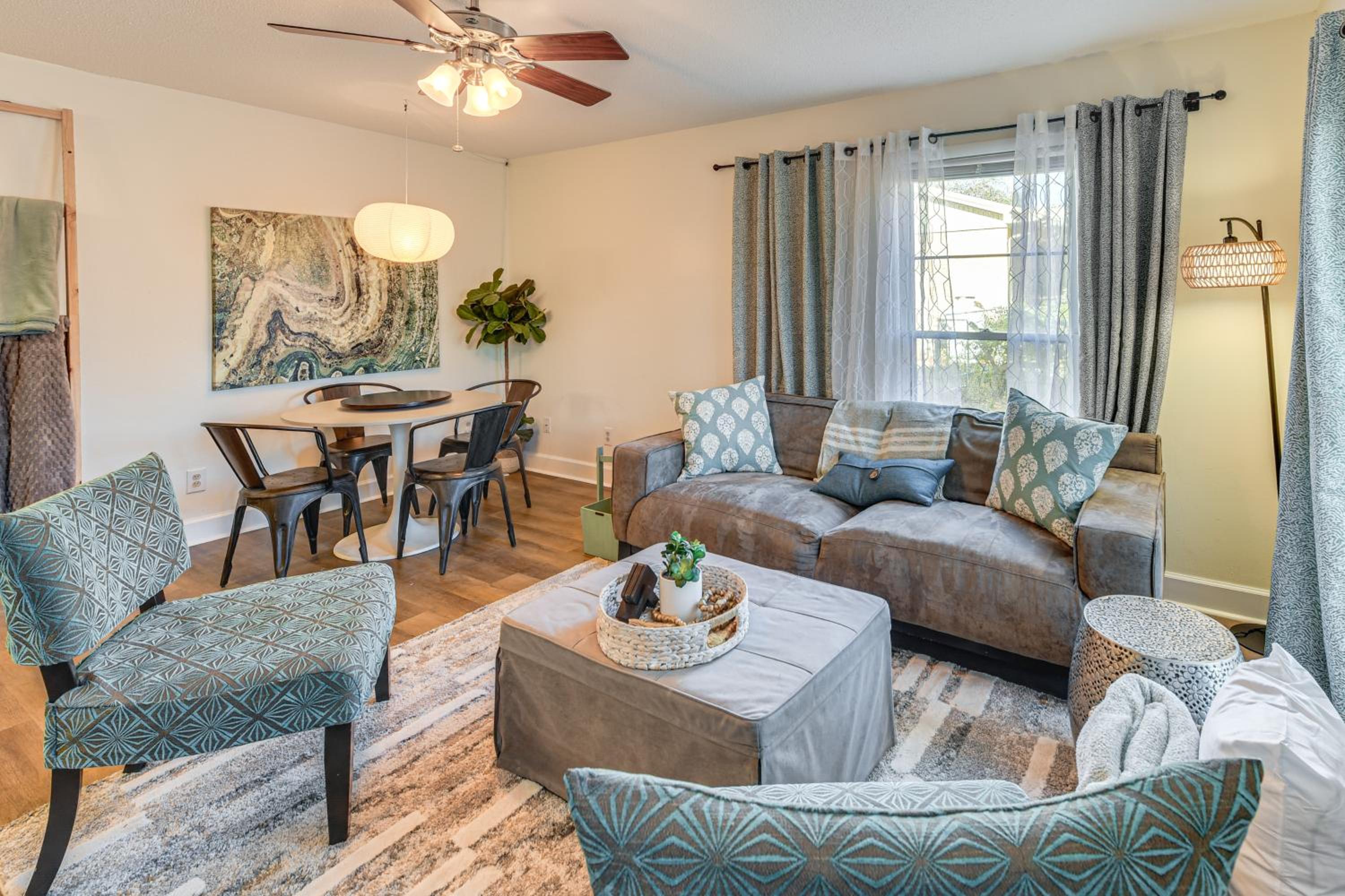 Quiet and Modern Family Home in Spring Lake