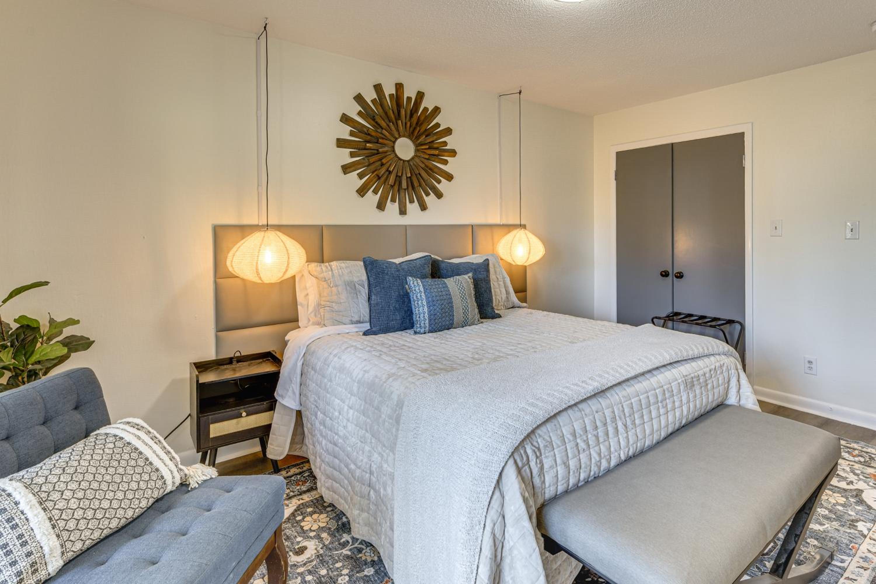 Quiet and Modern Family Home in Spring Lake