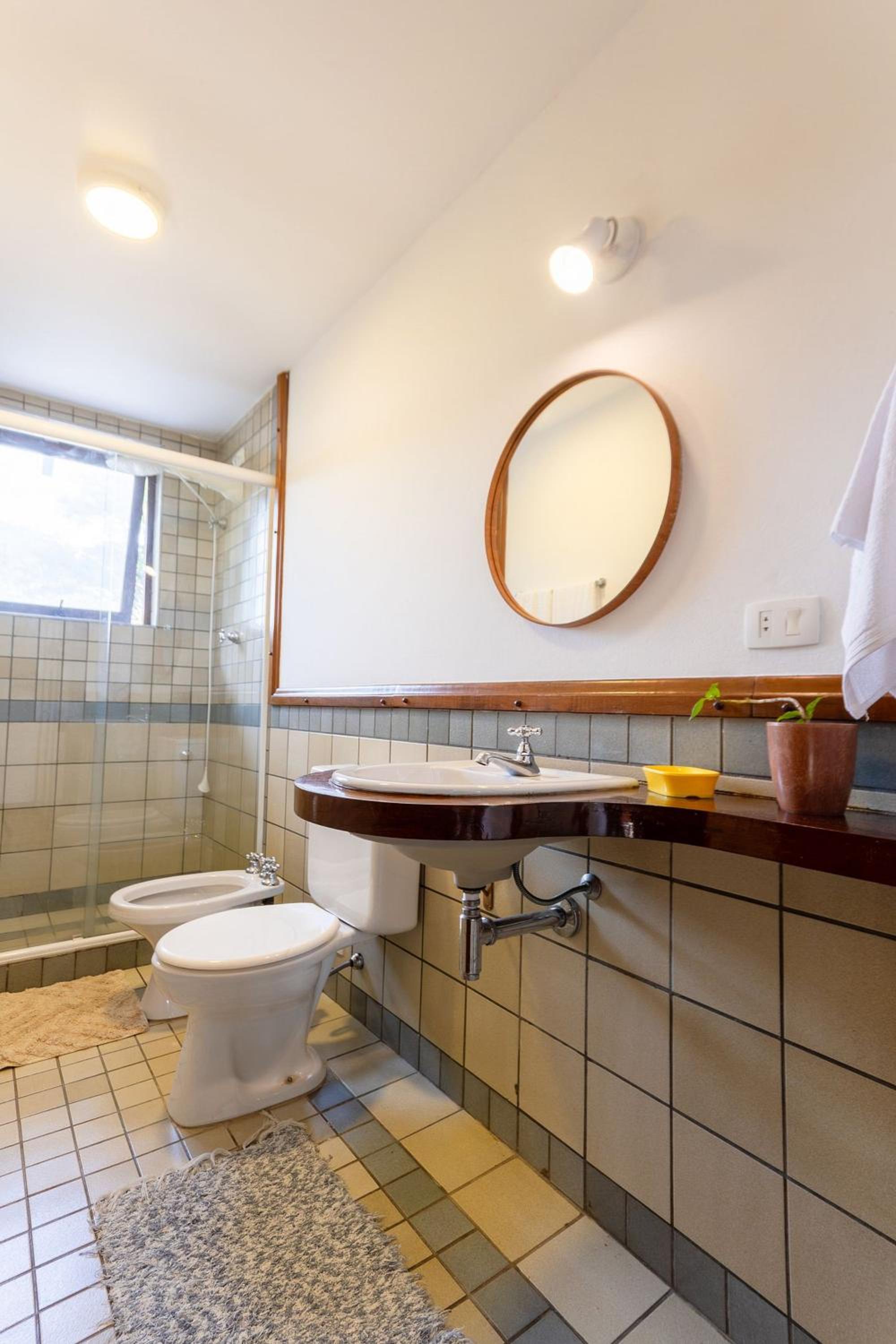 Casa espaçosa com piscina ampla e churrasqueira perto de São Paulo