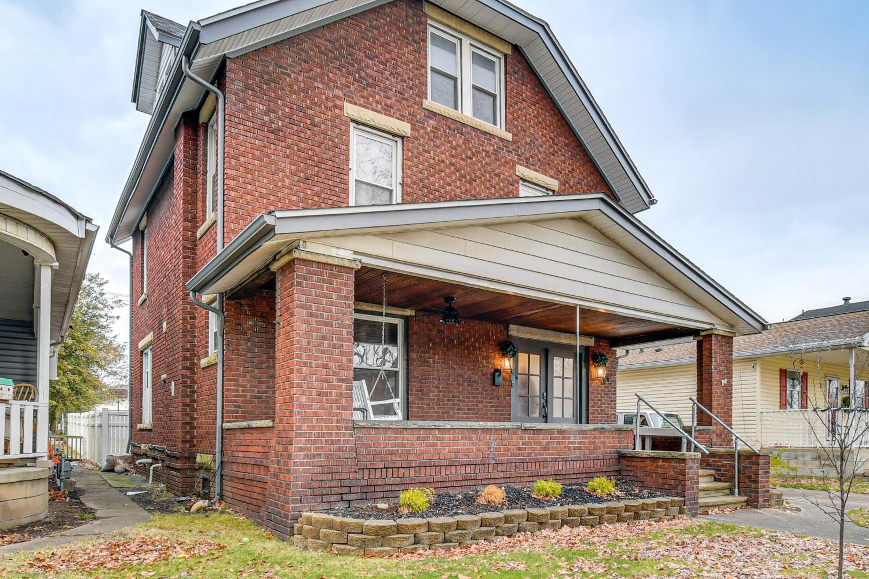 Walk to Marshall University Home with Private Yard!