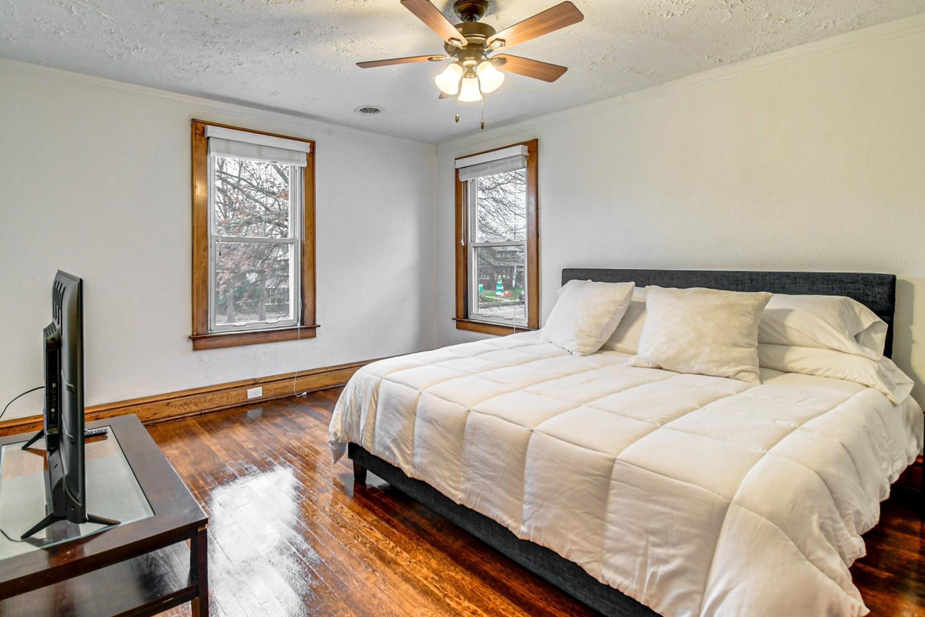 Walk to Marshall University Home with Private Yard!