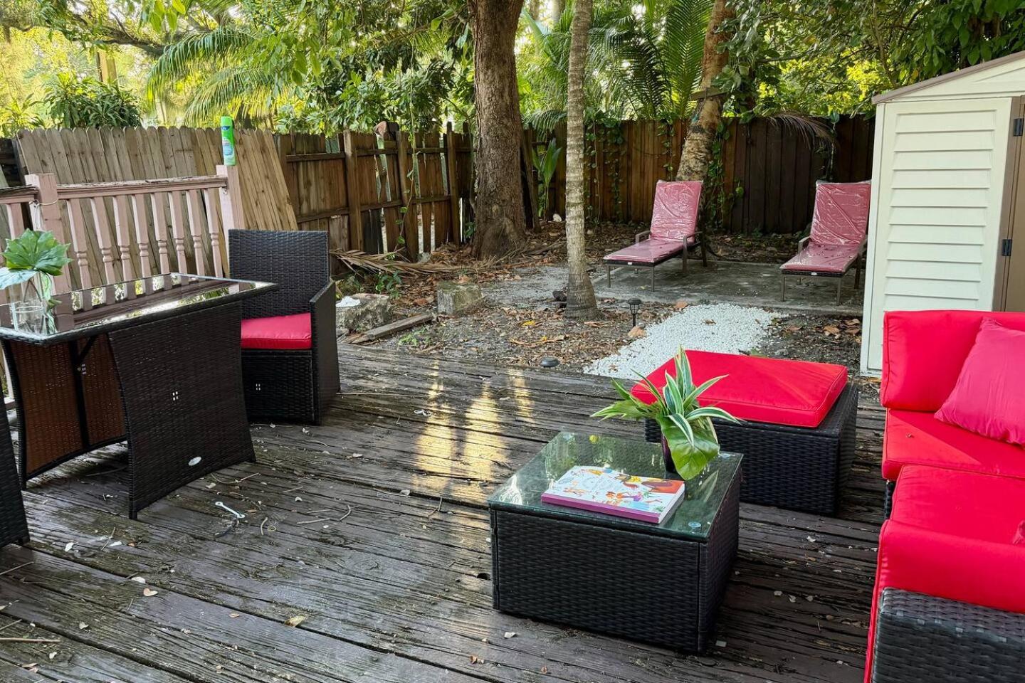The Coconut Grove Hideaway