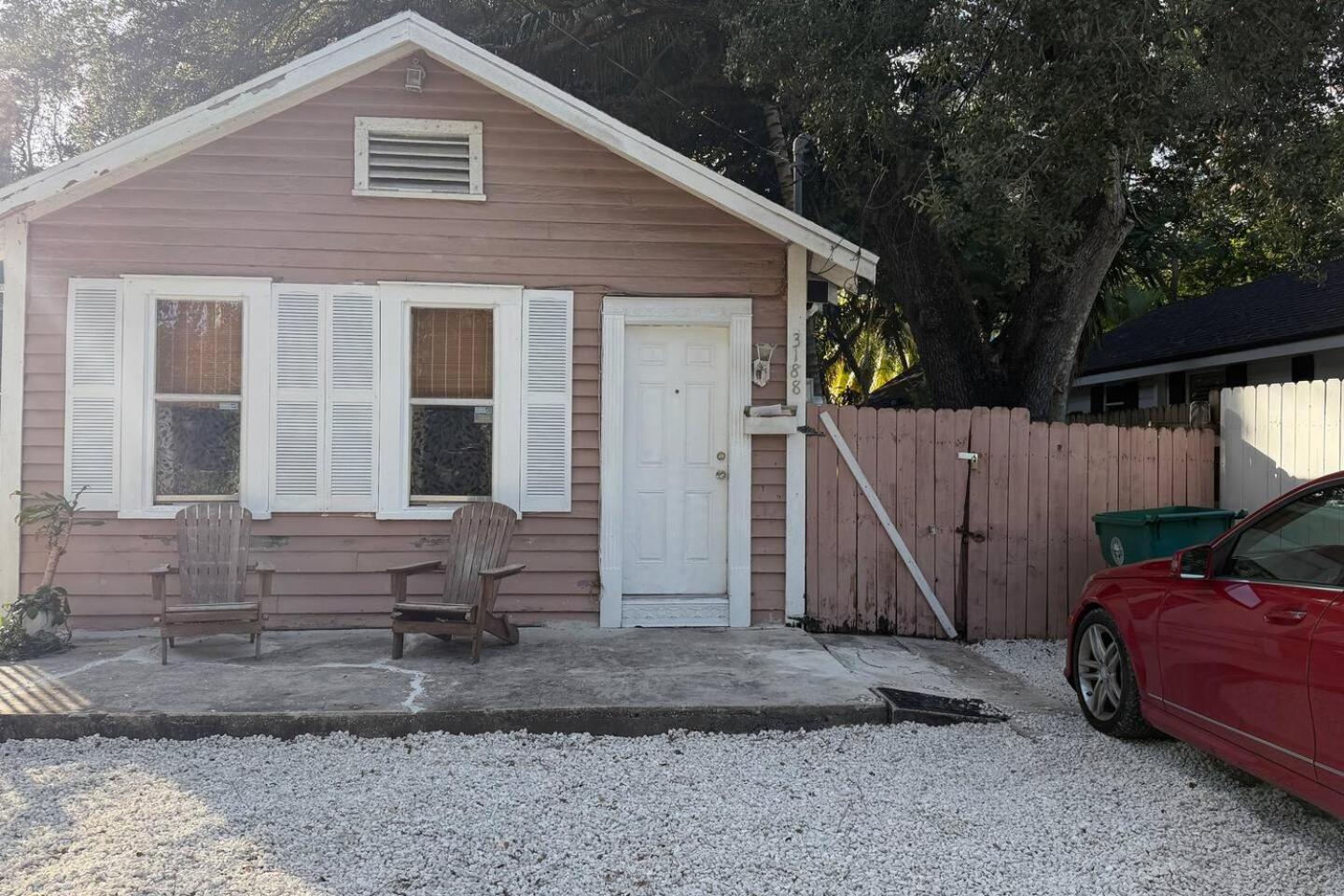 The Coconut Grove Hideaway