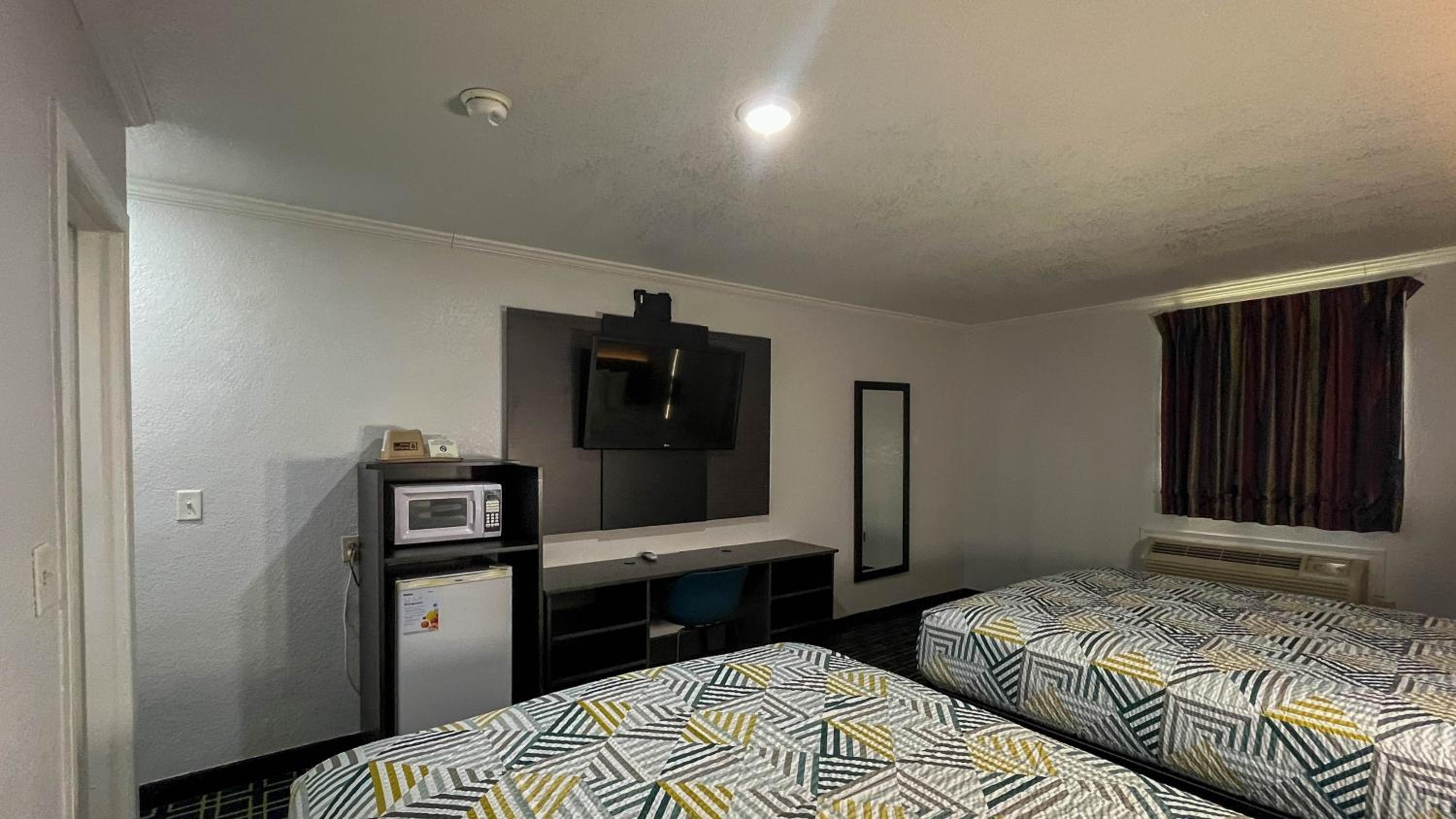 Motel 6 - Lamesa, TX