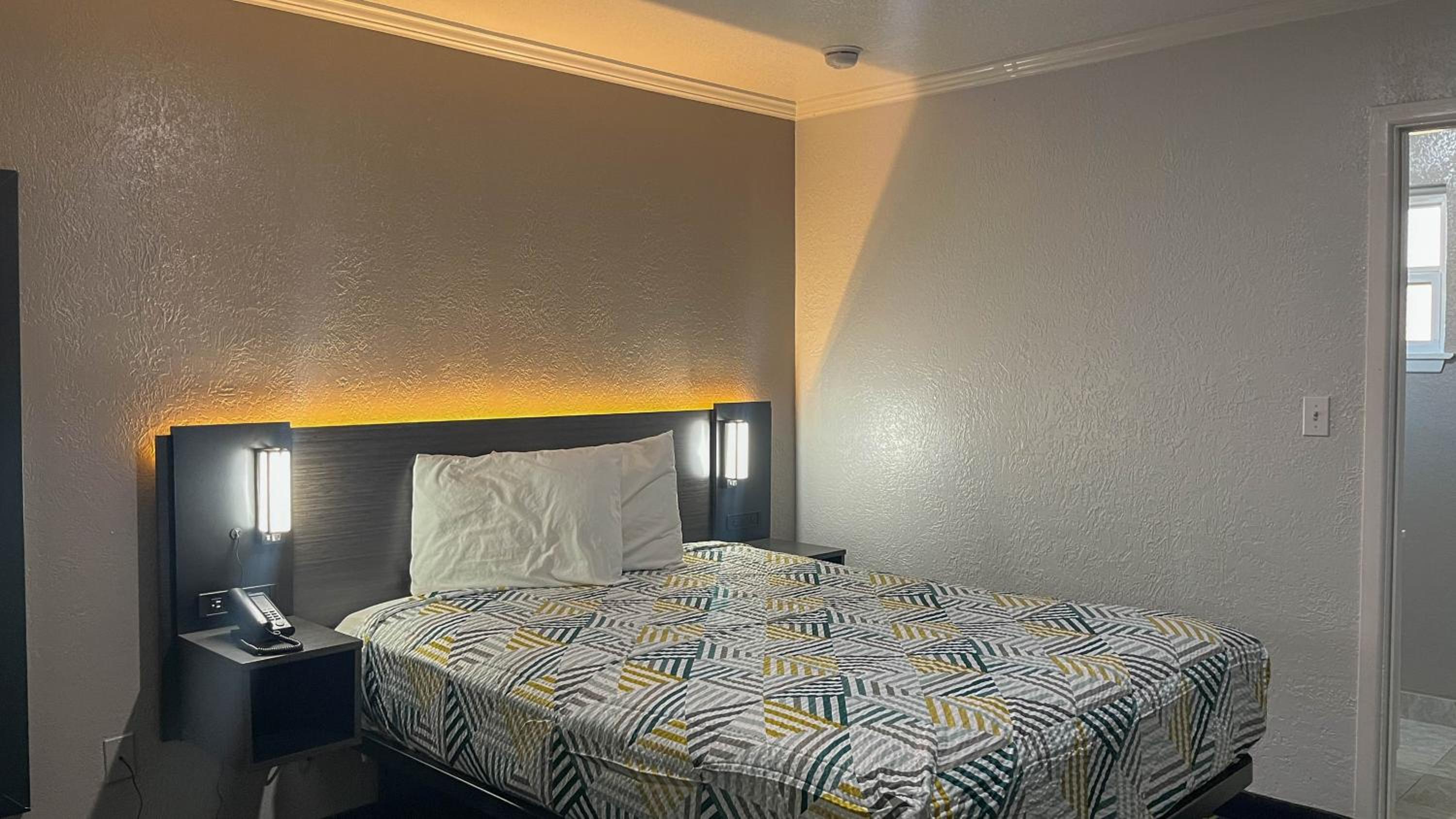 Motel 6 - Lamesa, TX