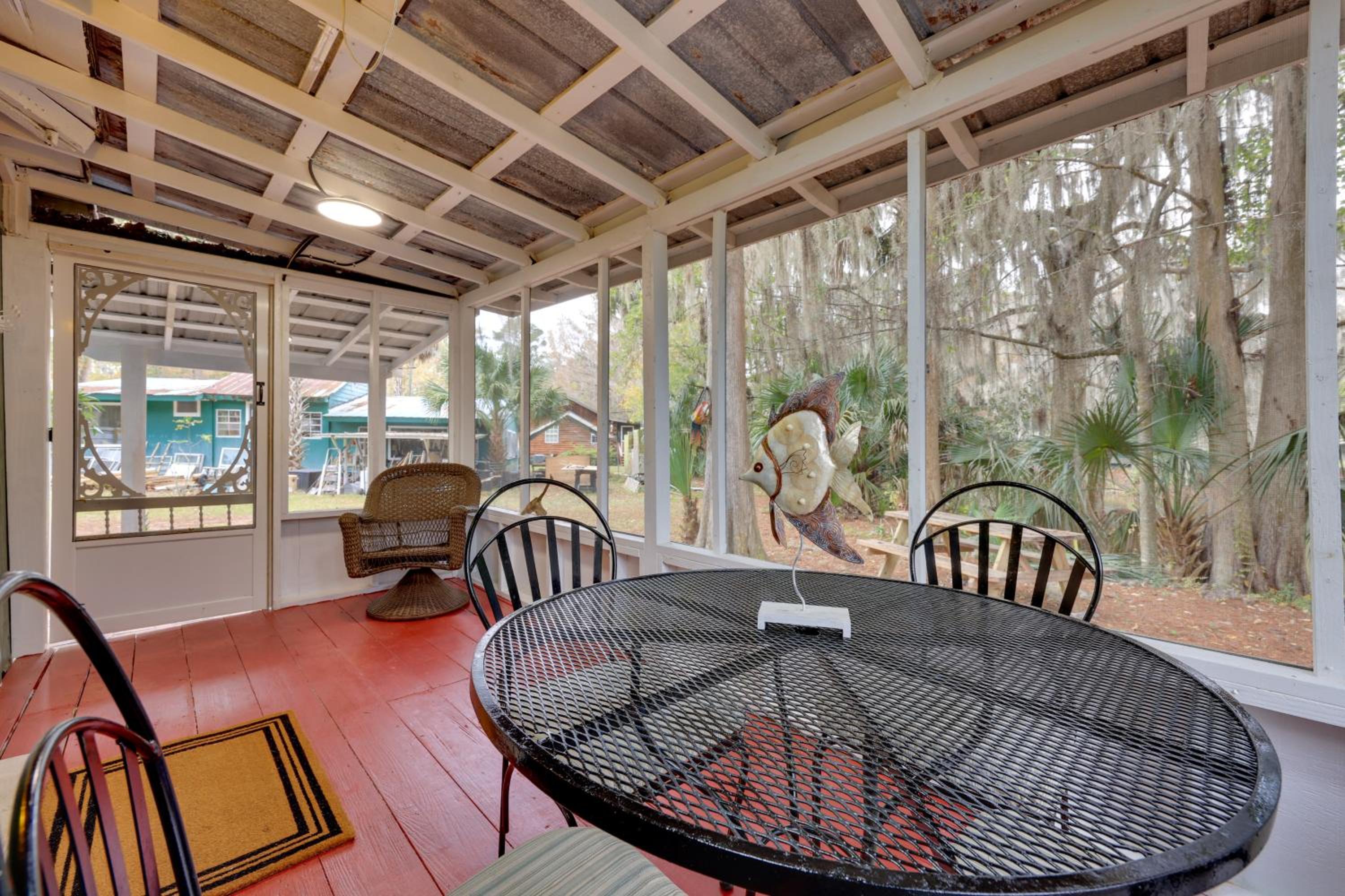 Bass Fishing Paradise with Shared Dock in Hawthorne!