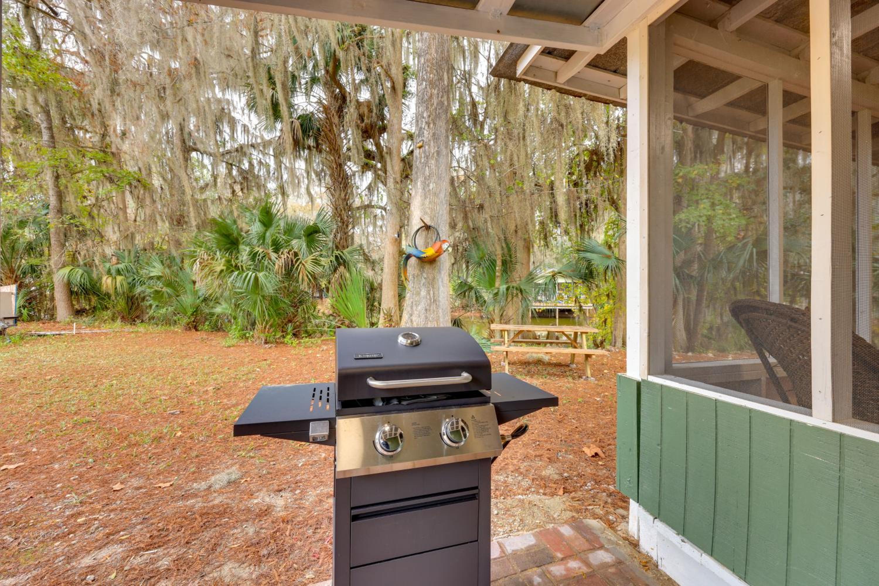 Bass Fishing Paradise with Shared Dock in Hawthorne!