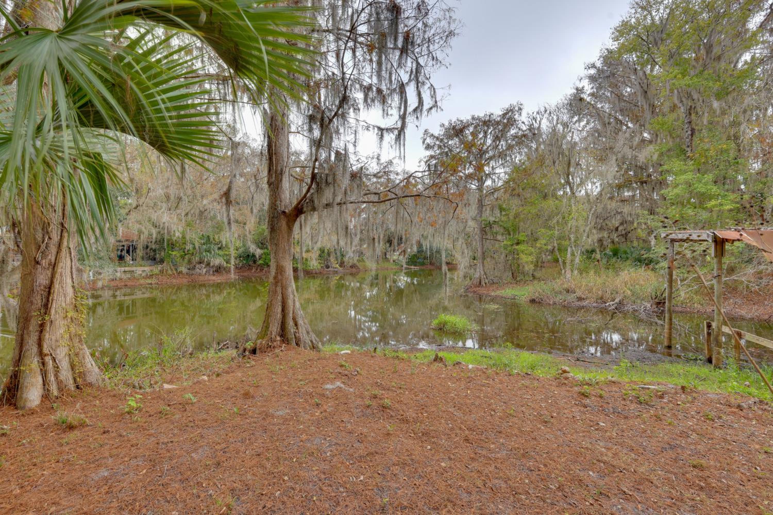 Bass Fishing Paradise with Shared Dock in Hawthorne!