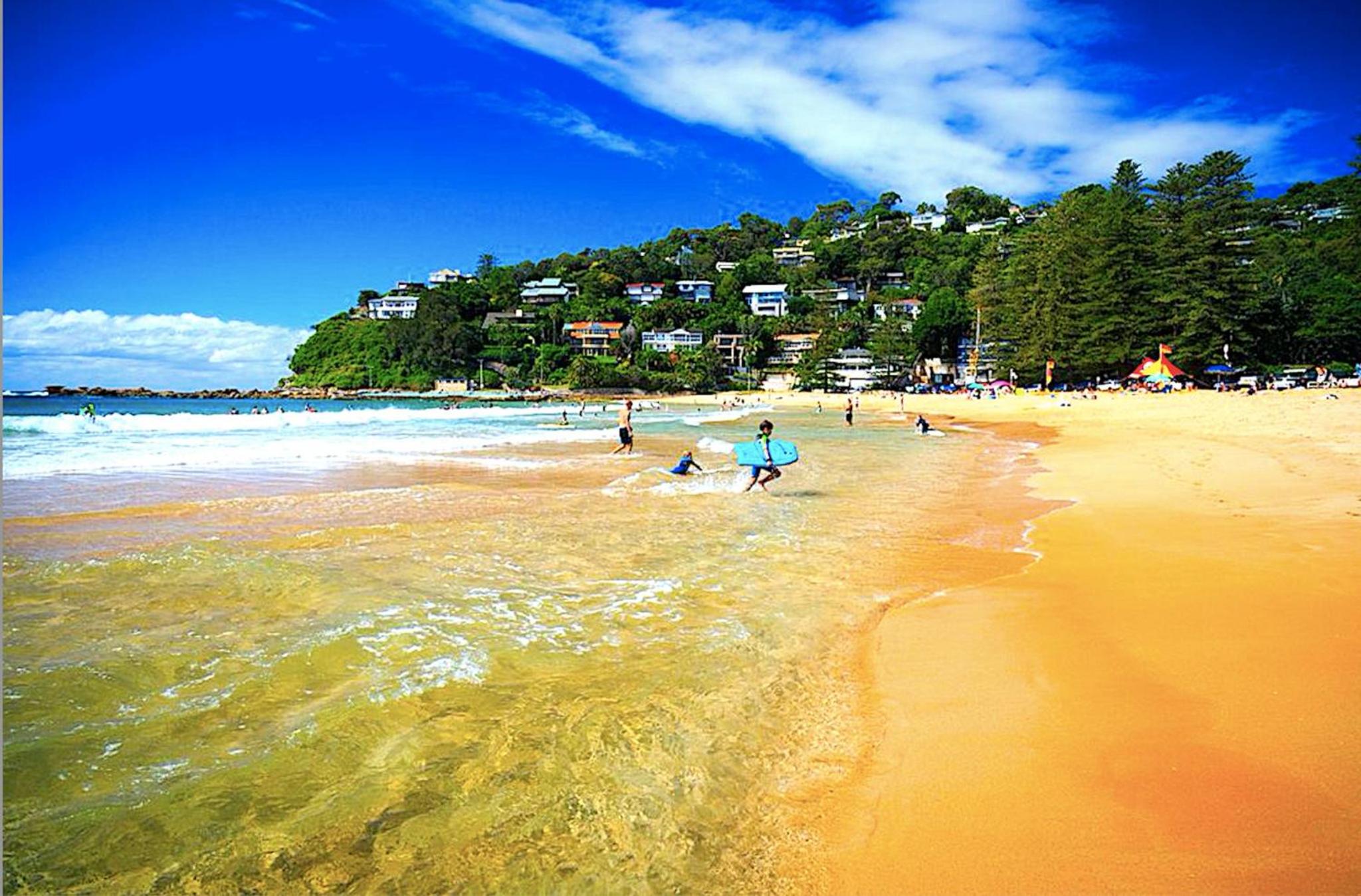 Charming Retreat at Famous Palm Beach Outdoor Spa till 8 Walk to Ocean beach