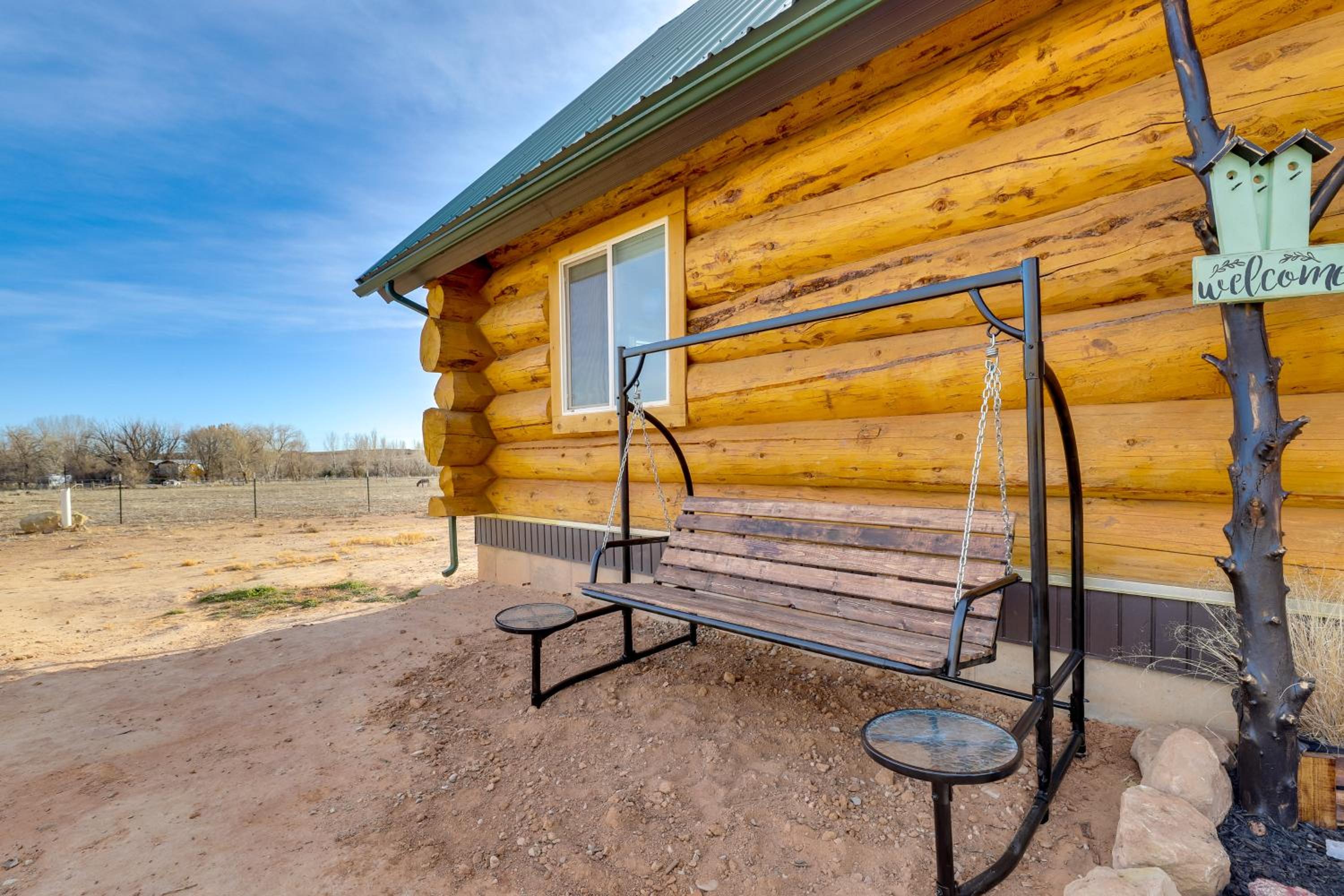 Rustic Cliff Ranch B - Uintah Basin Retreat!