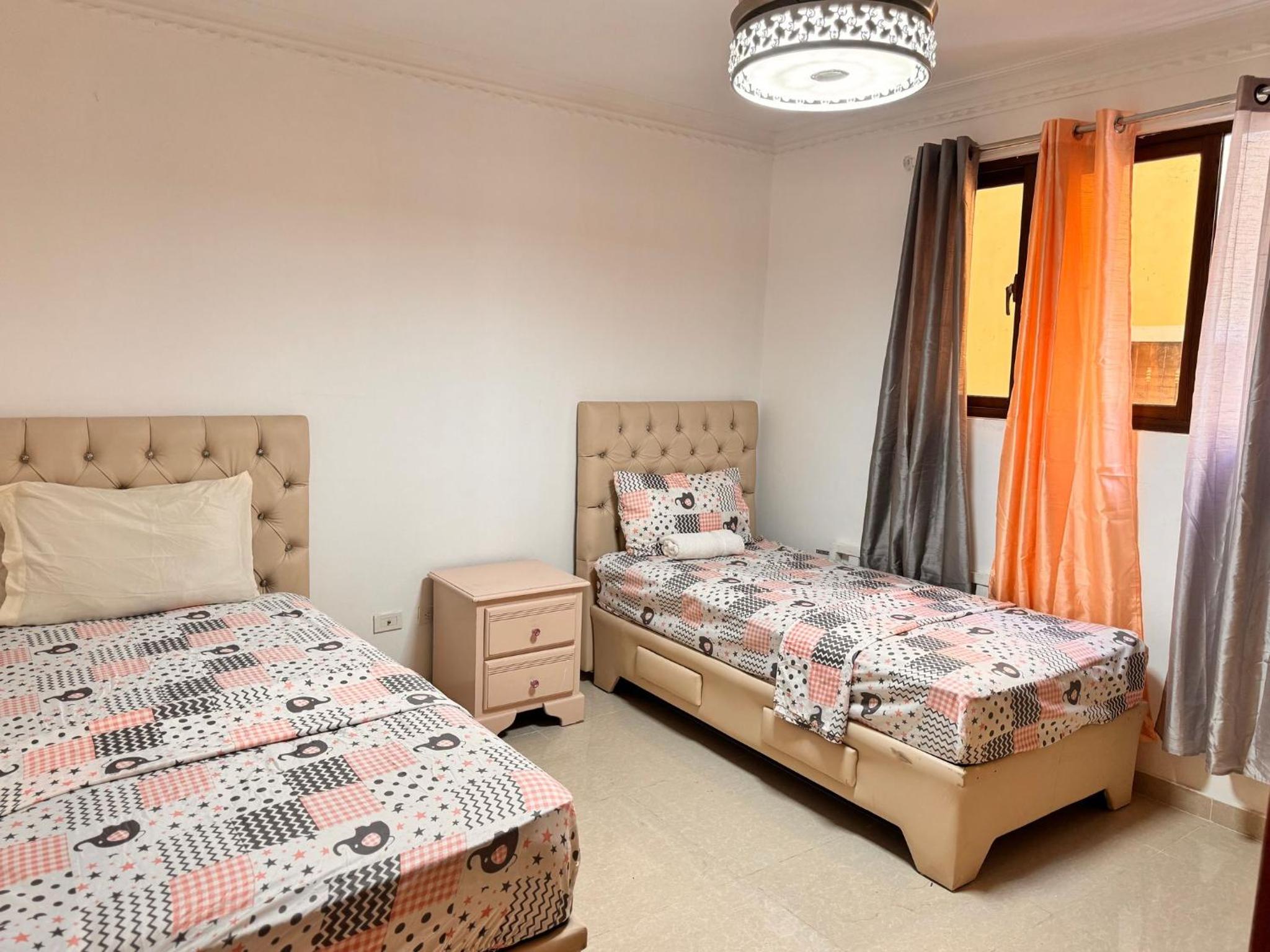 Santiago Amazing 4bedrooms Apt for group, spectacular WIFI, close to all fun