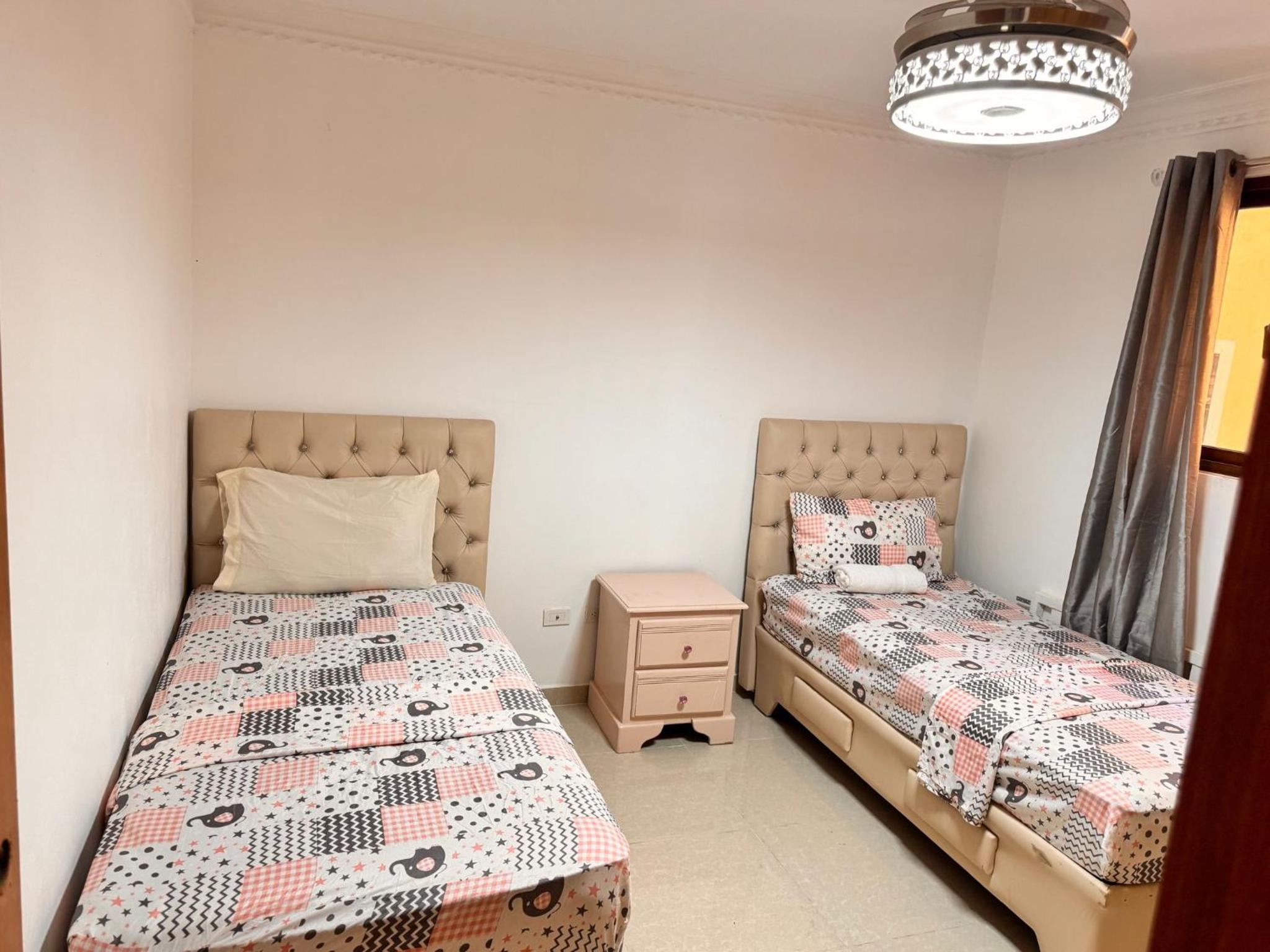 Santiago Amazing 4bedrooms Apt for group, spectacular WIFI, close to all fun