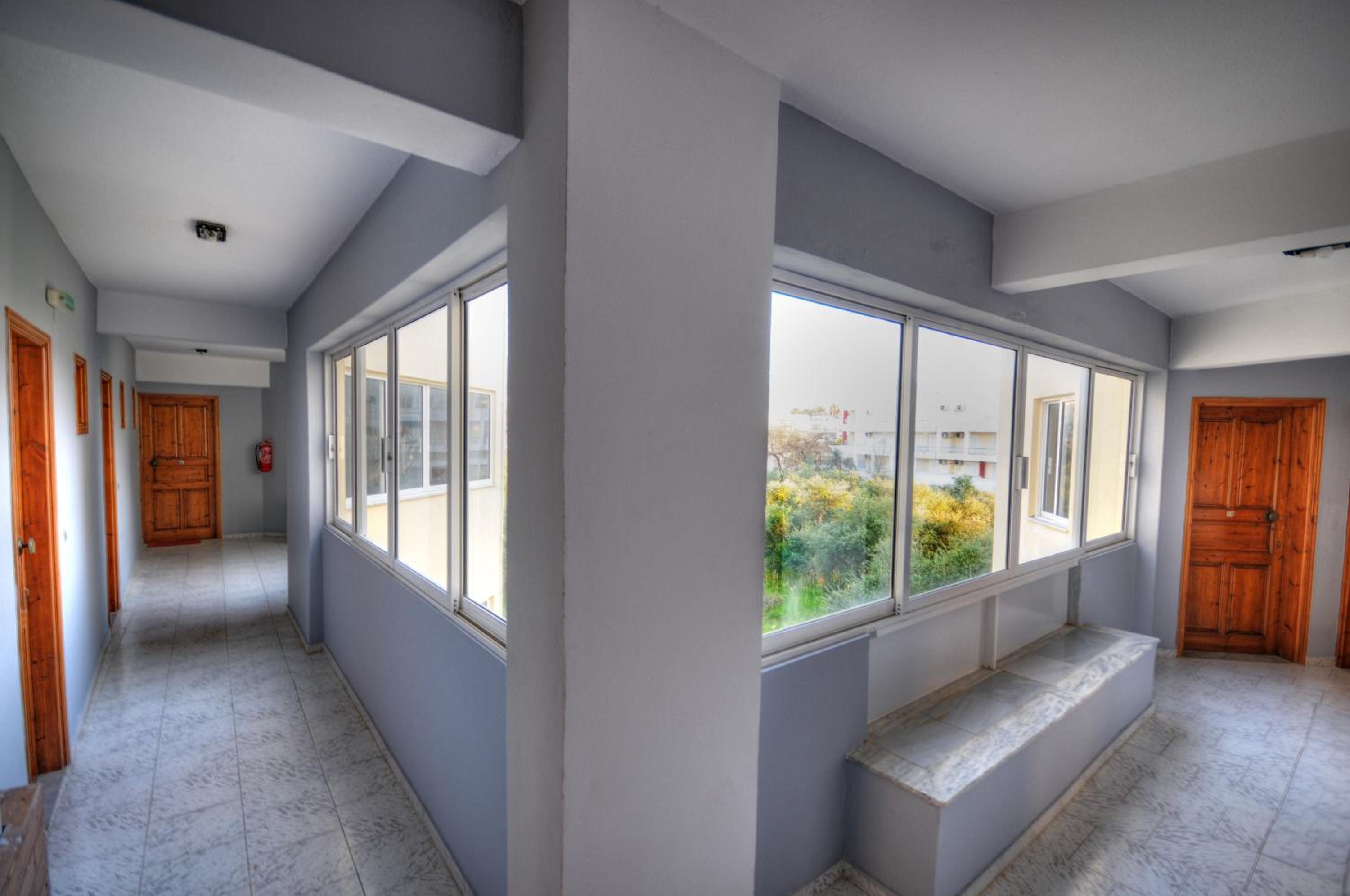 Manias Apartments