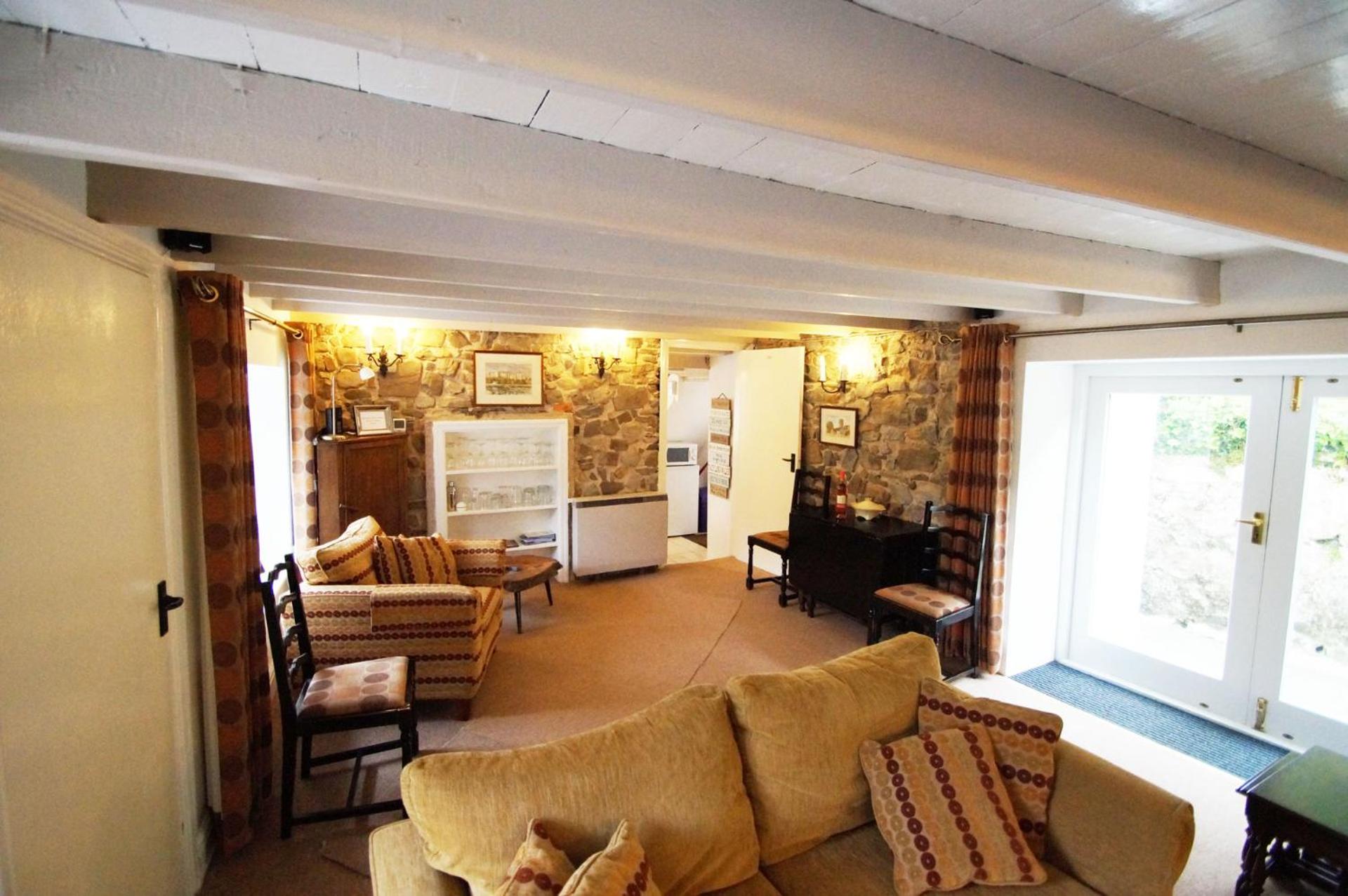 2 Bed in Narberth oc-23949 view 4