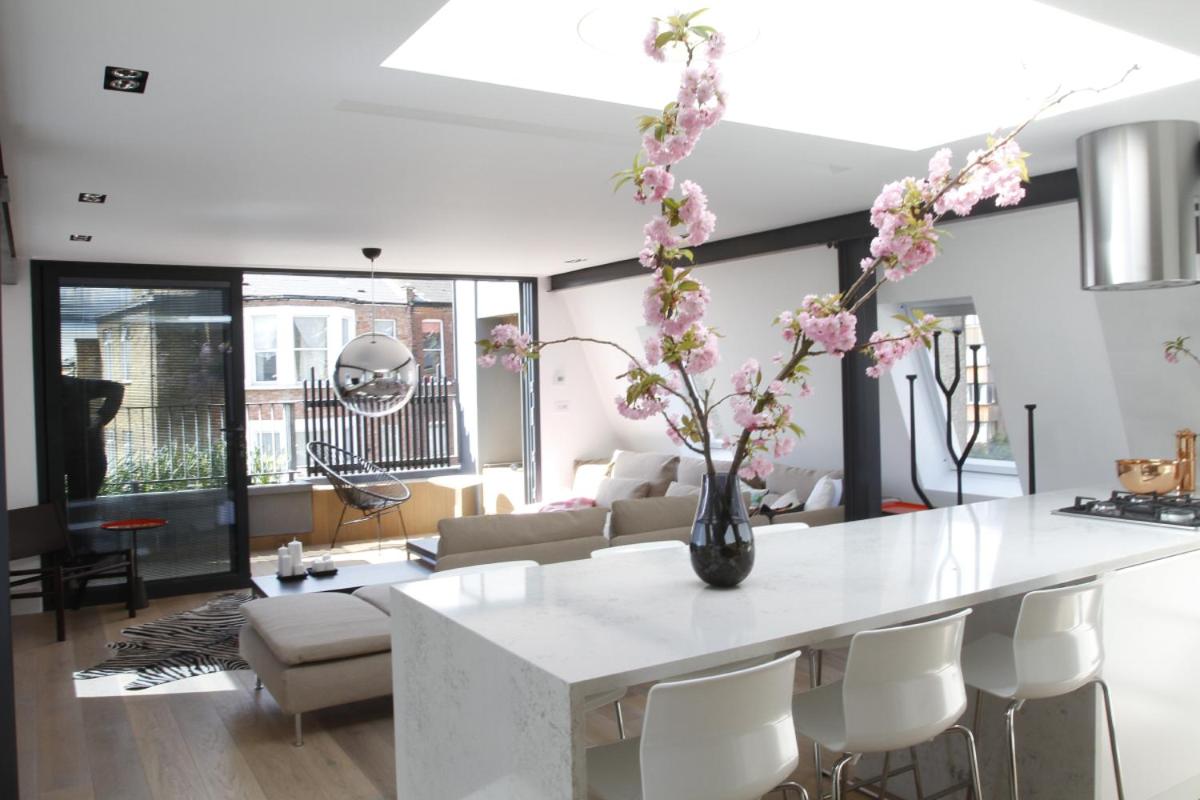 Magical Urban Retreat