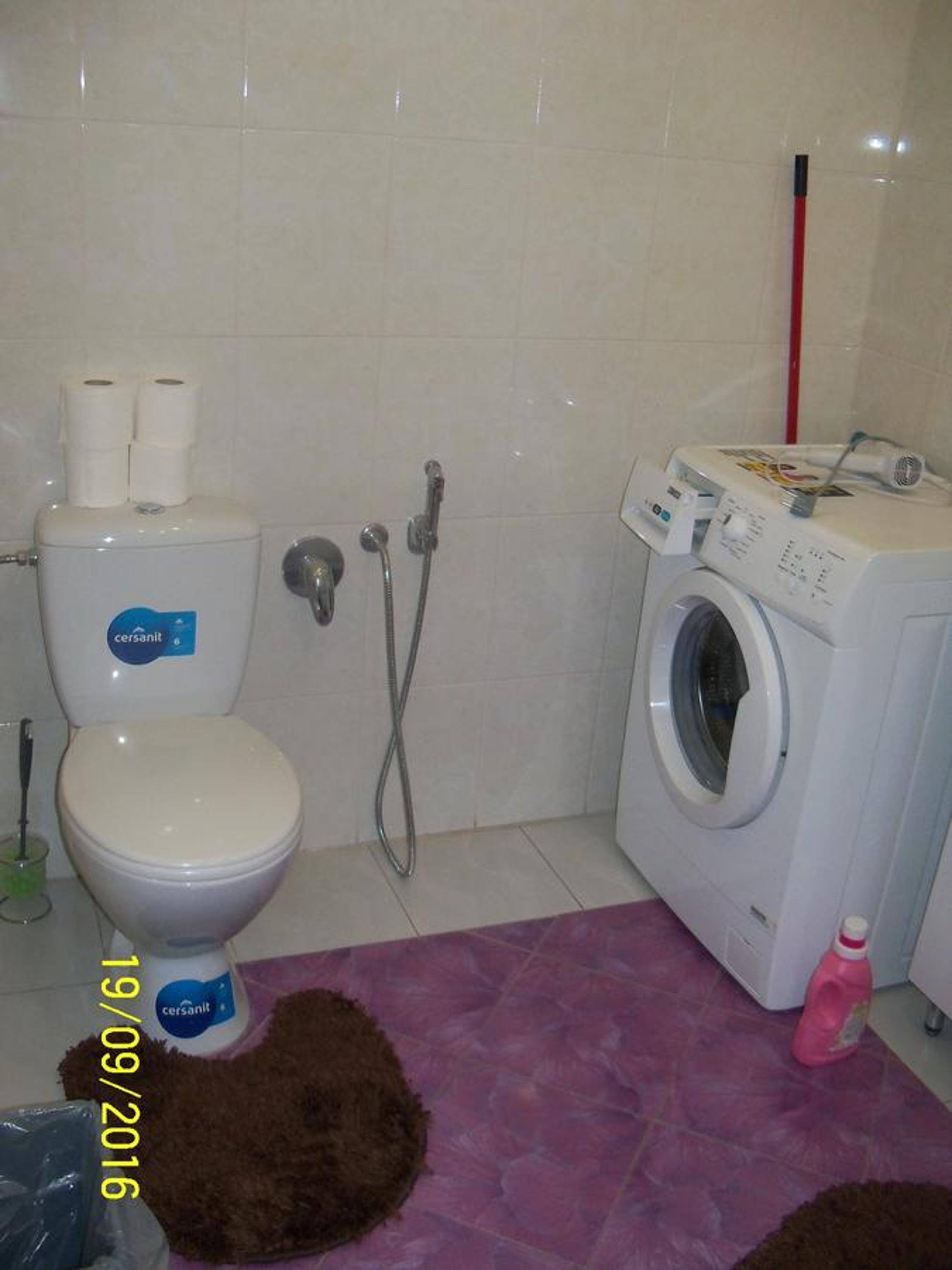 Apartment Roman