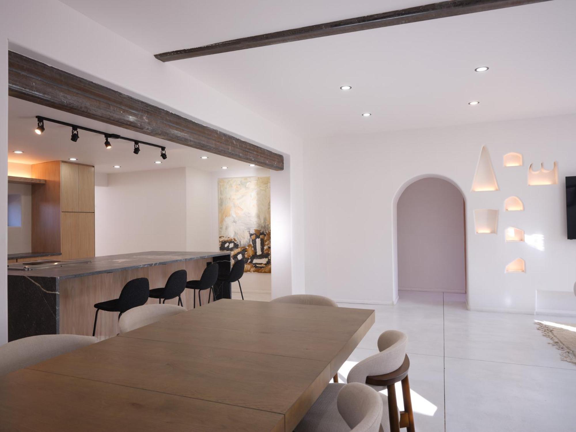 The Nicho House 4BD Ultra Modern Adobe Near Plaza