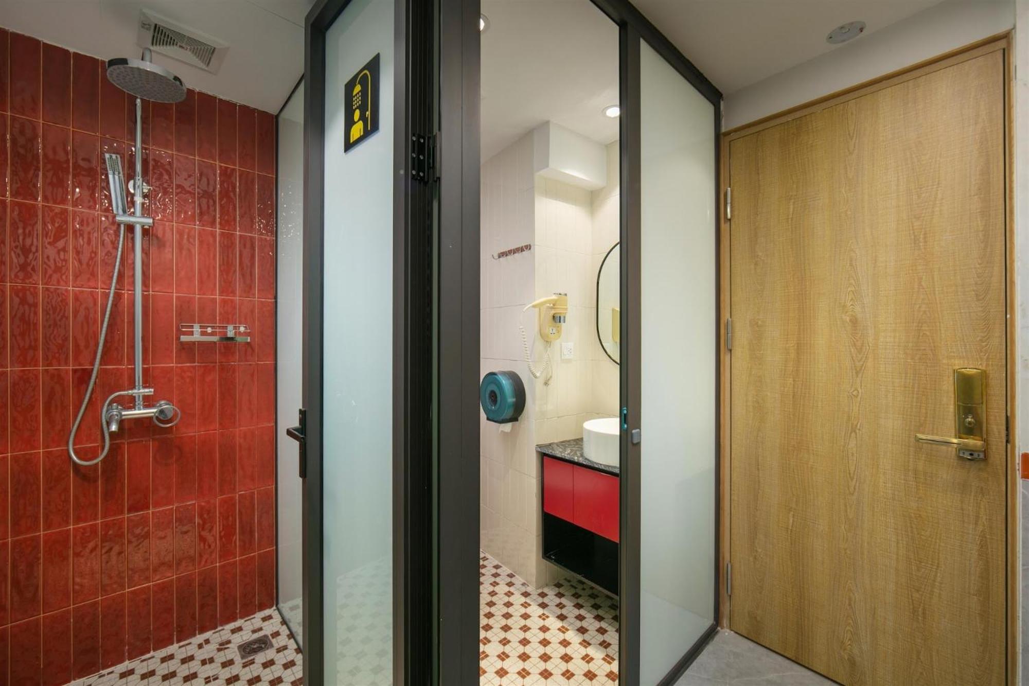 Hanoi Hostel & Rooftop Bar