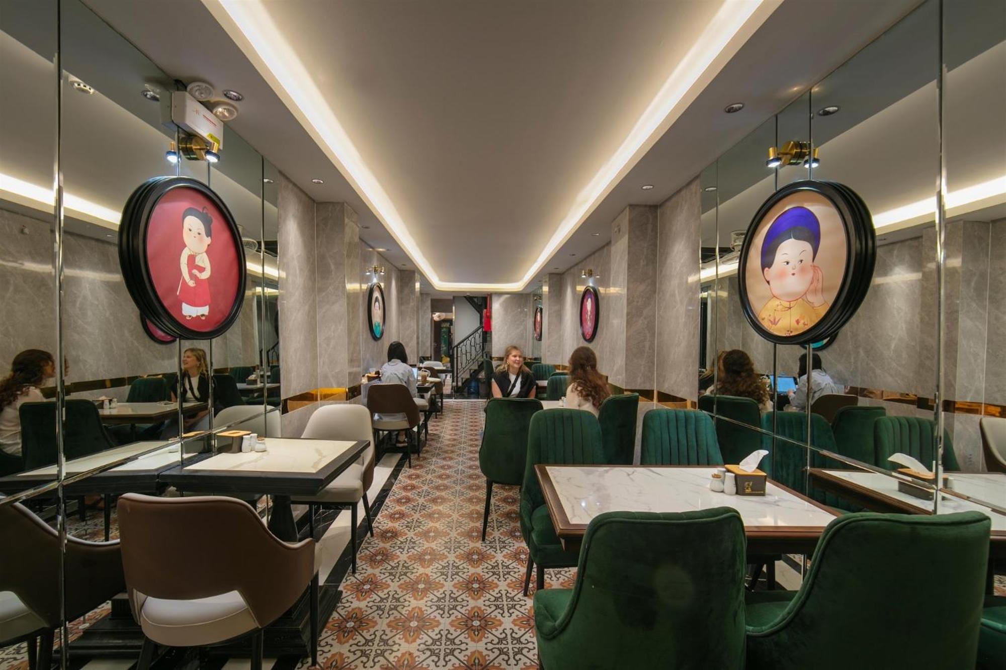 Hanoi Hostel & Rooftop Bar