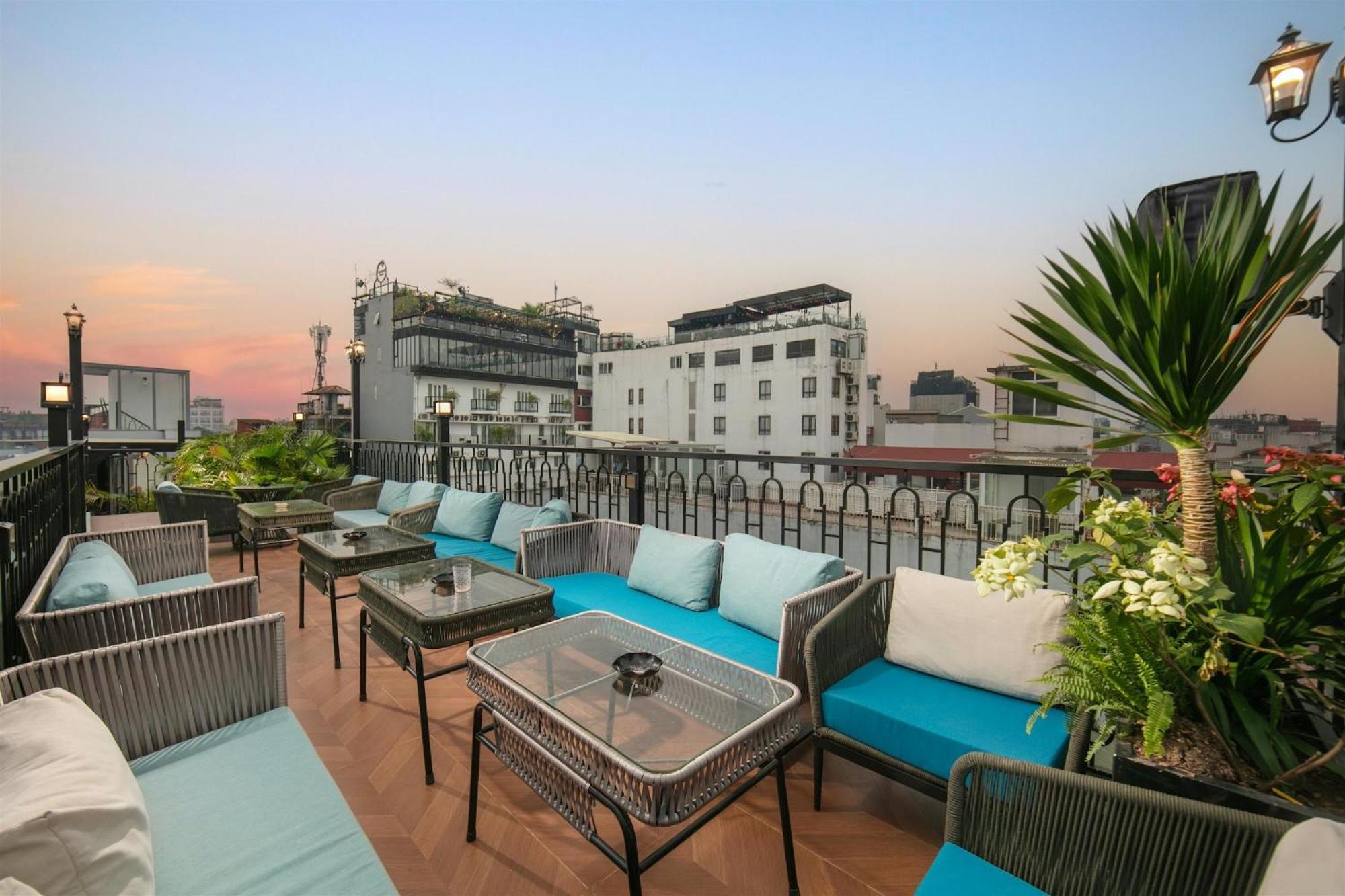 Hanoi Hostel & Rooftop Bar