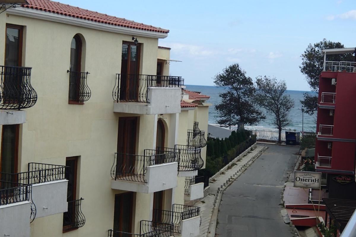 Sea'n'Pool Apartments in Hotel view 4