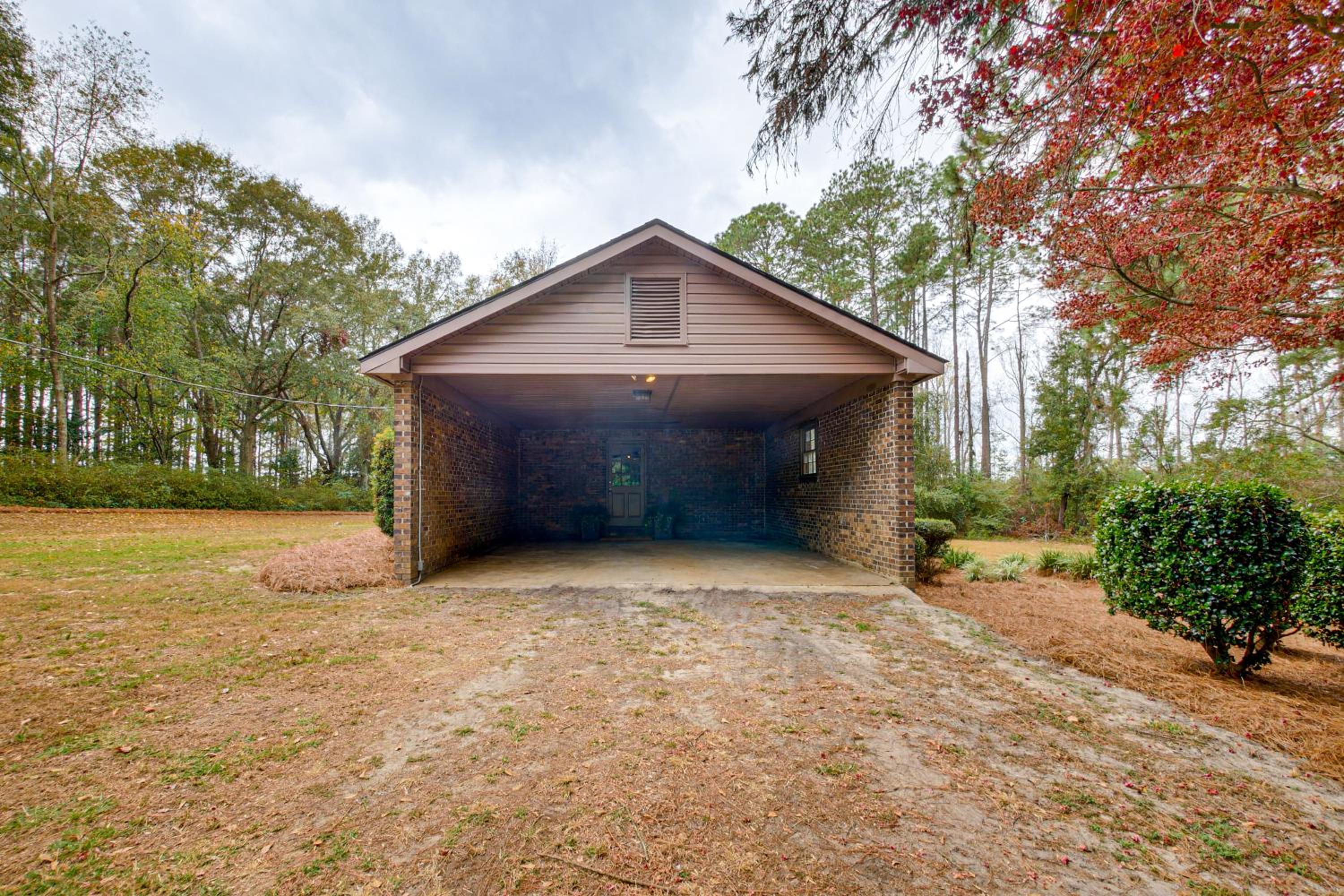 Fishing Ponds Peaceful Tifton Getaway