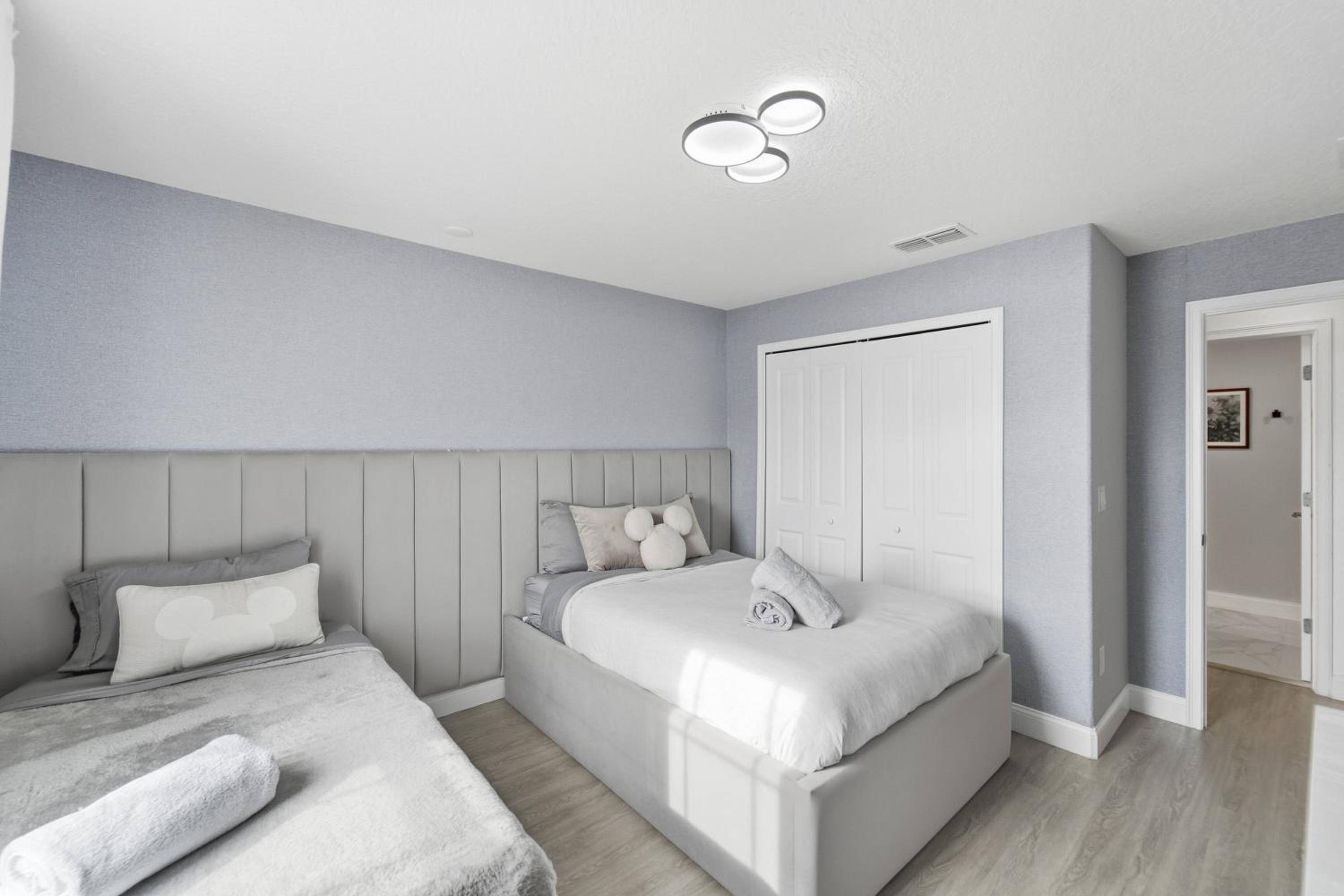4BR Home at Storey Lake Near Disney