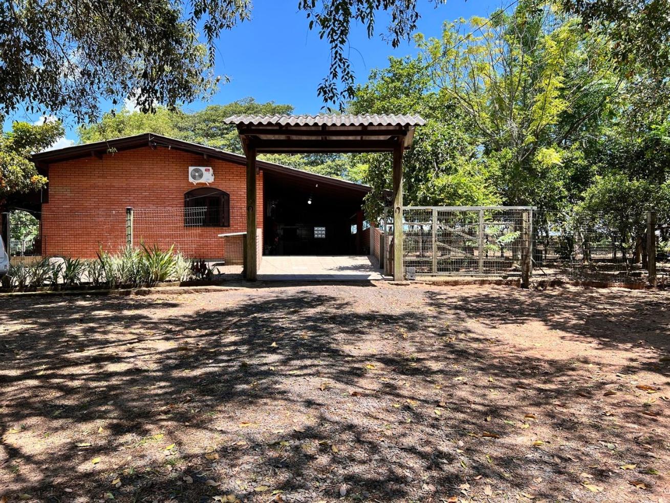 Casa de Campo Pet Friendly com Churrasqueira