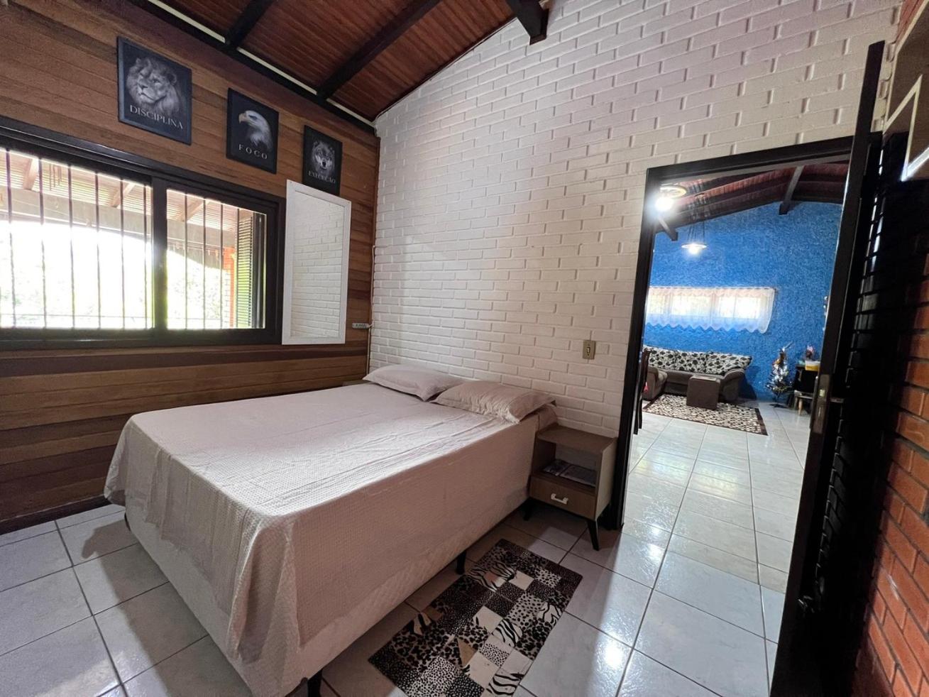 Casa de Campo Pet Friendly com Churrasqueira