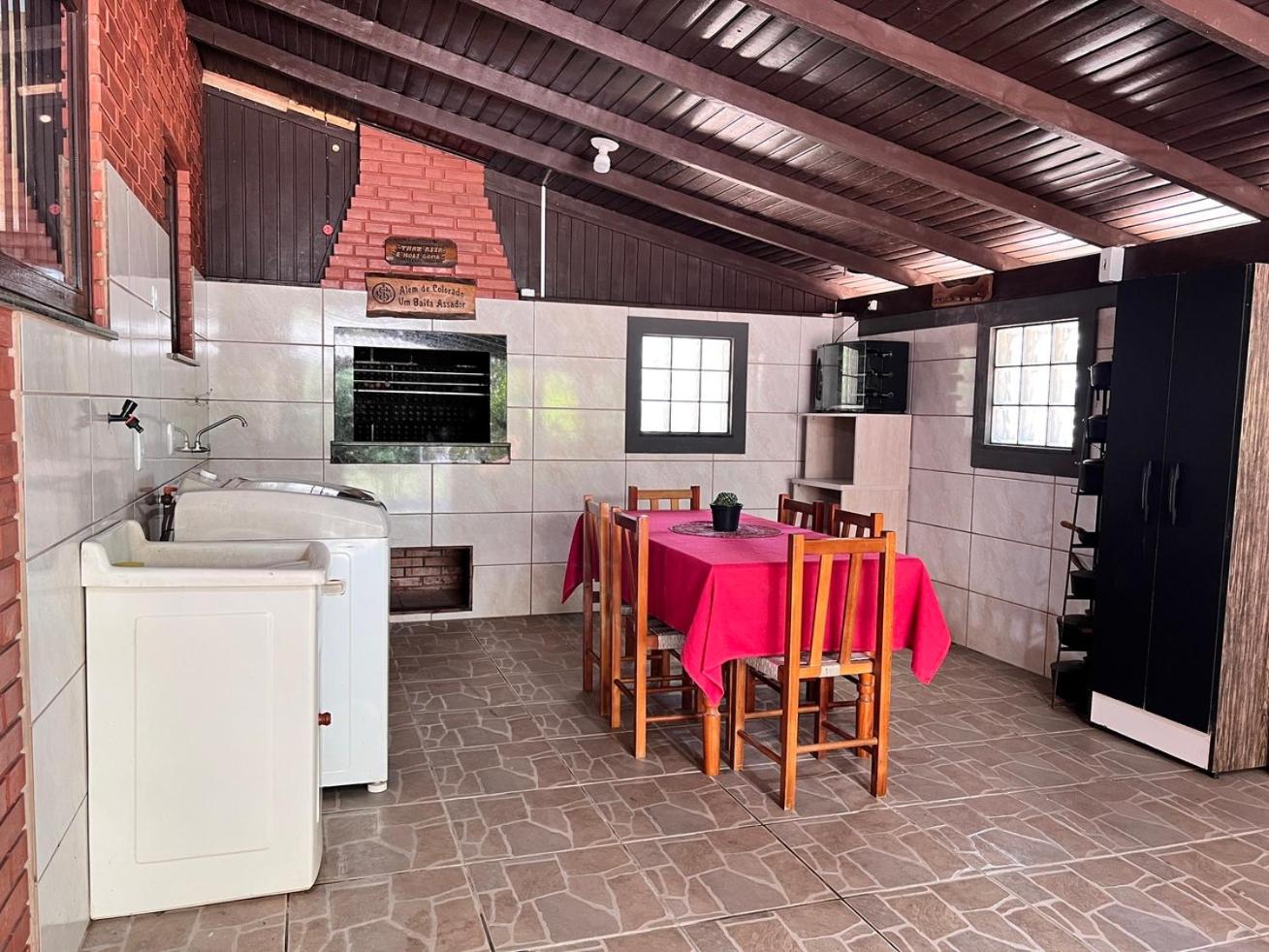 Casa de Campo Pet Friendly com Churrasqueira