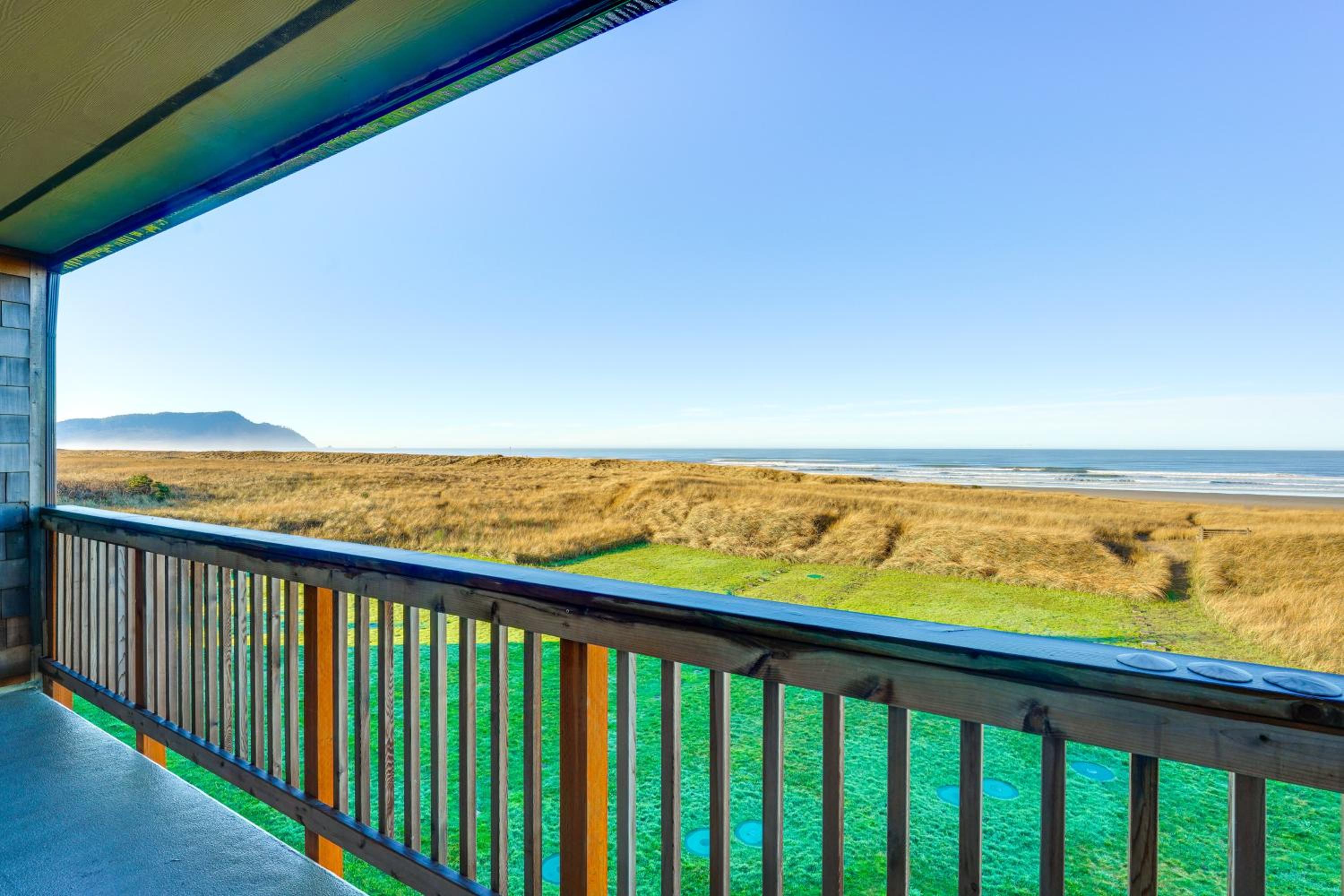 Stunning Ocean Views! Oregon Coast Condo