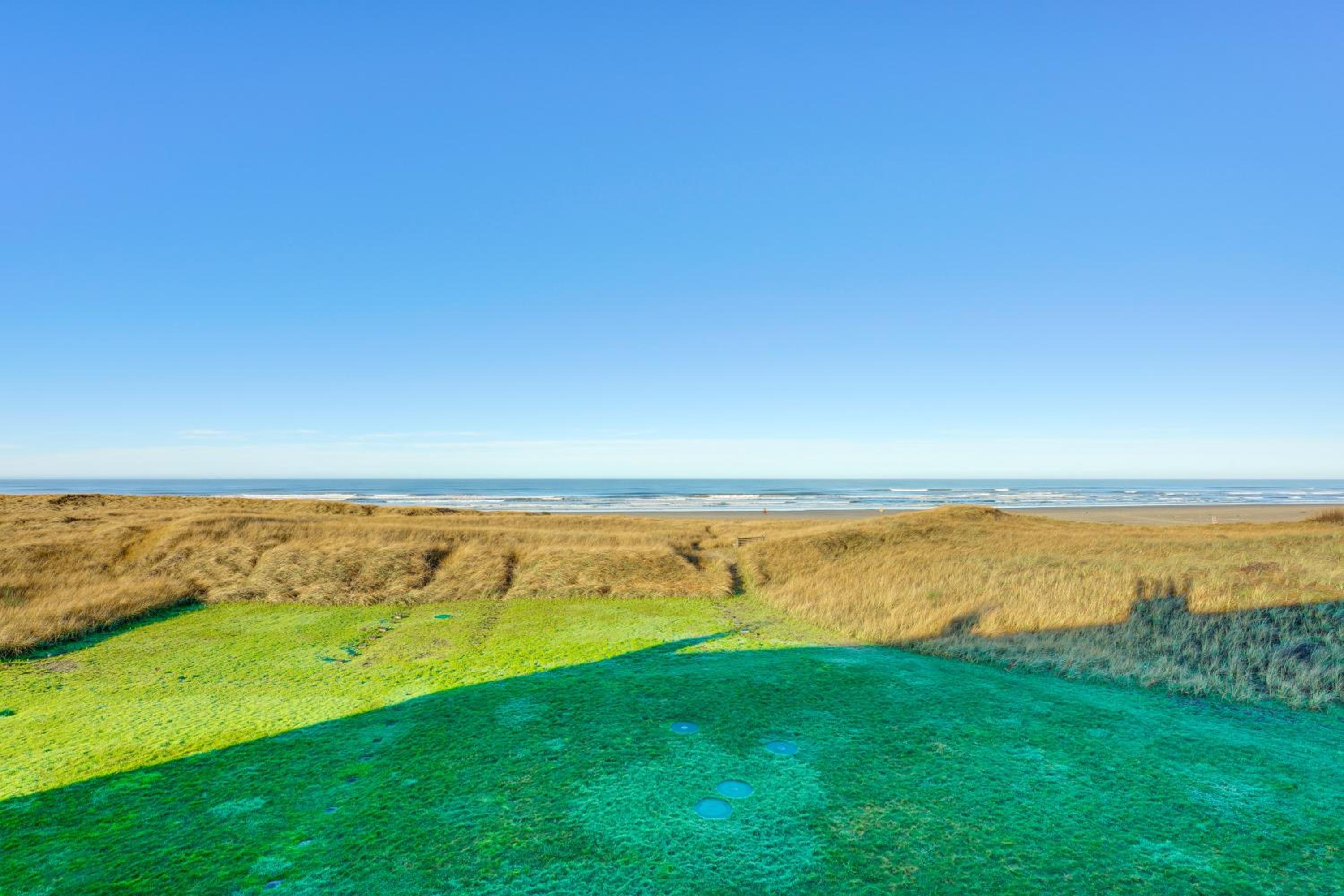 Stunning Ocean Views! Oregon Coast Condo