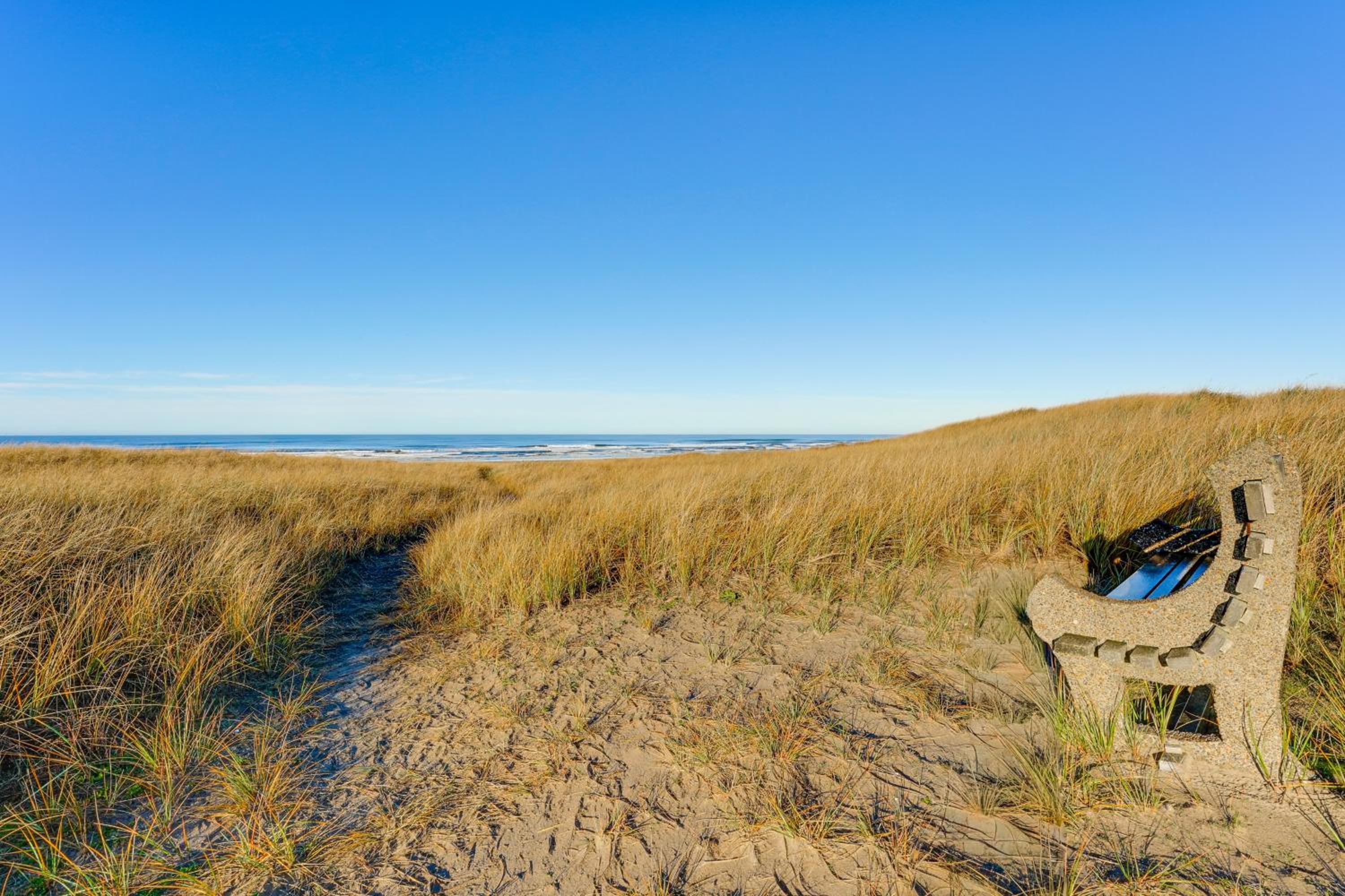 Stunning Ocean Views! Oregon Coast Condo