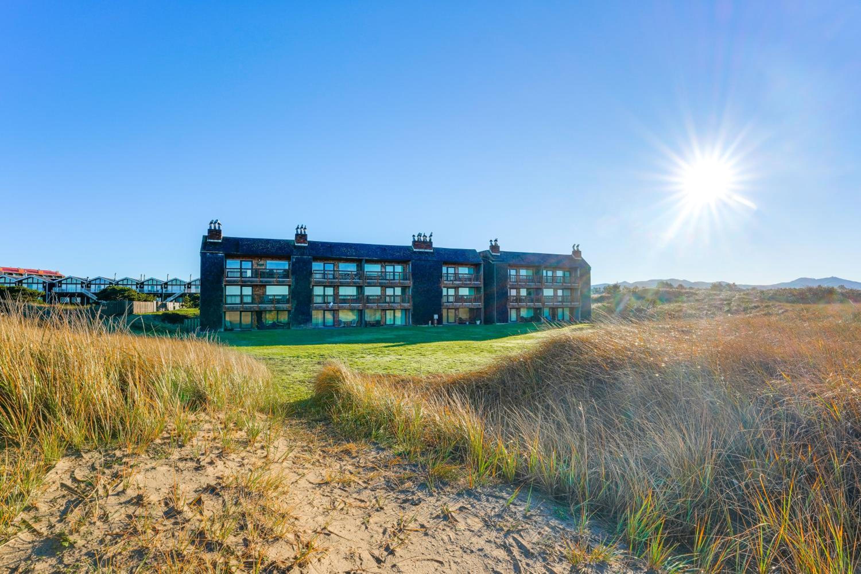 Stunning Ocean Views! Oregon Coast Condo