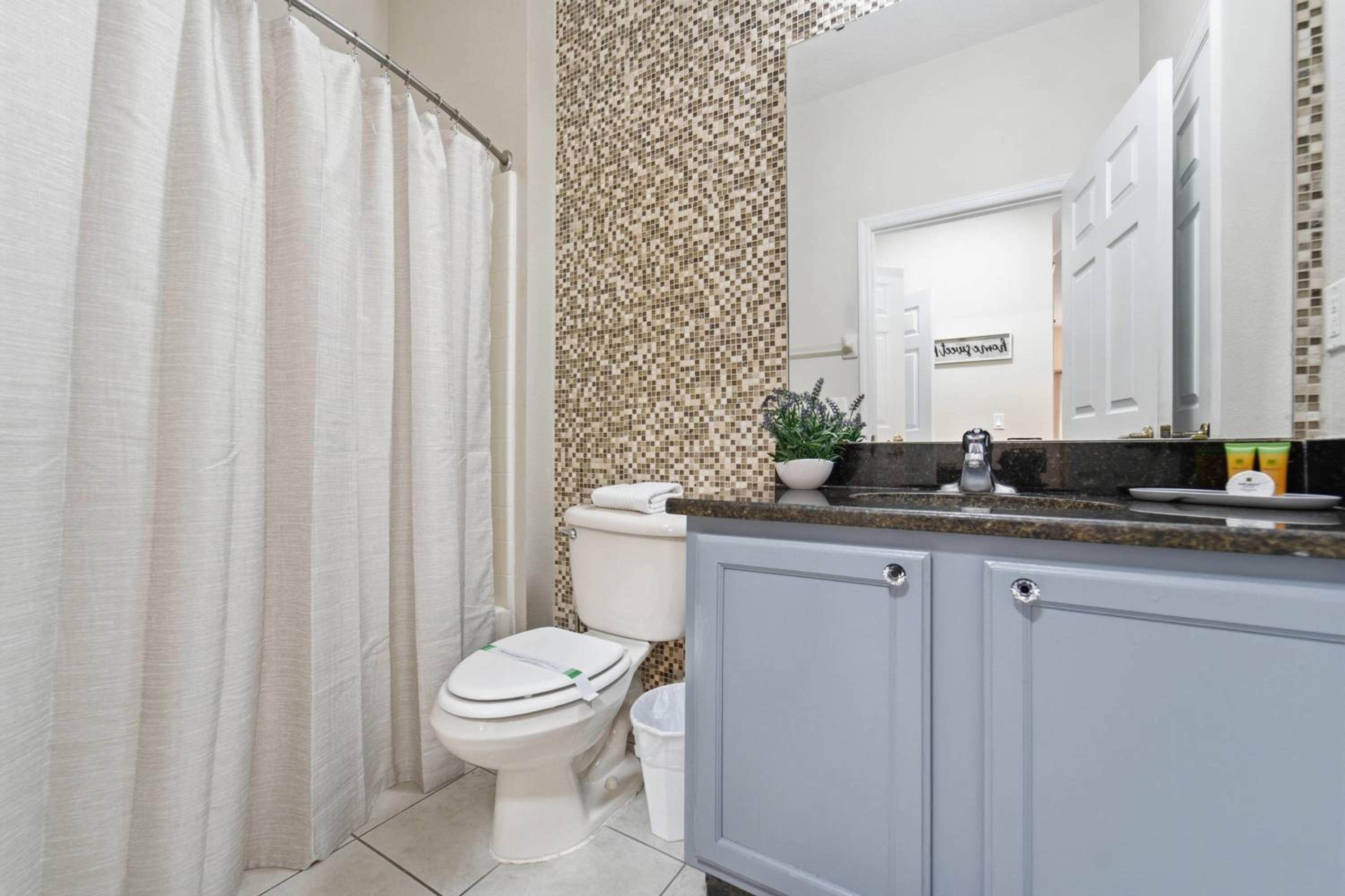 Charming 4BR Home Near Disney Bella Vida